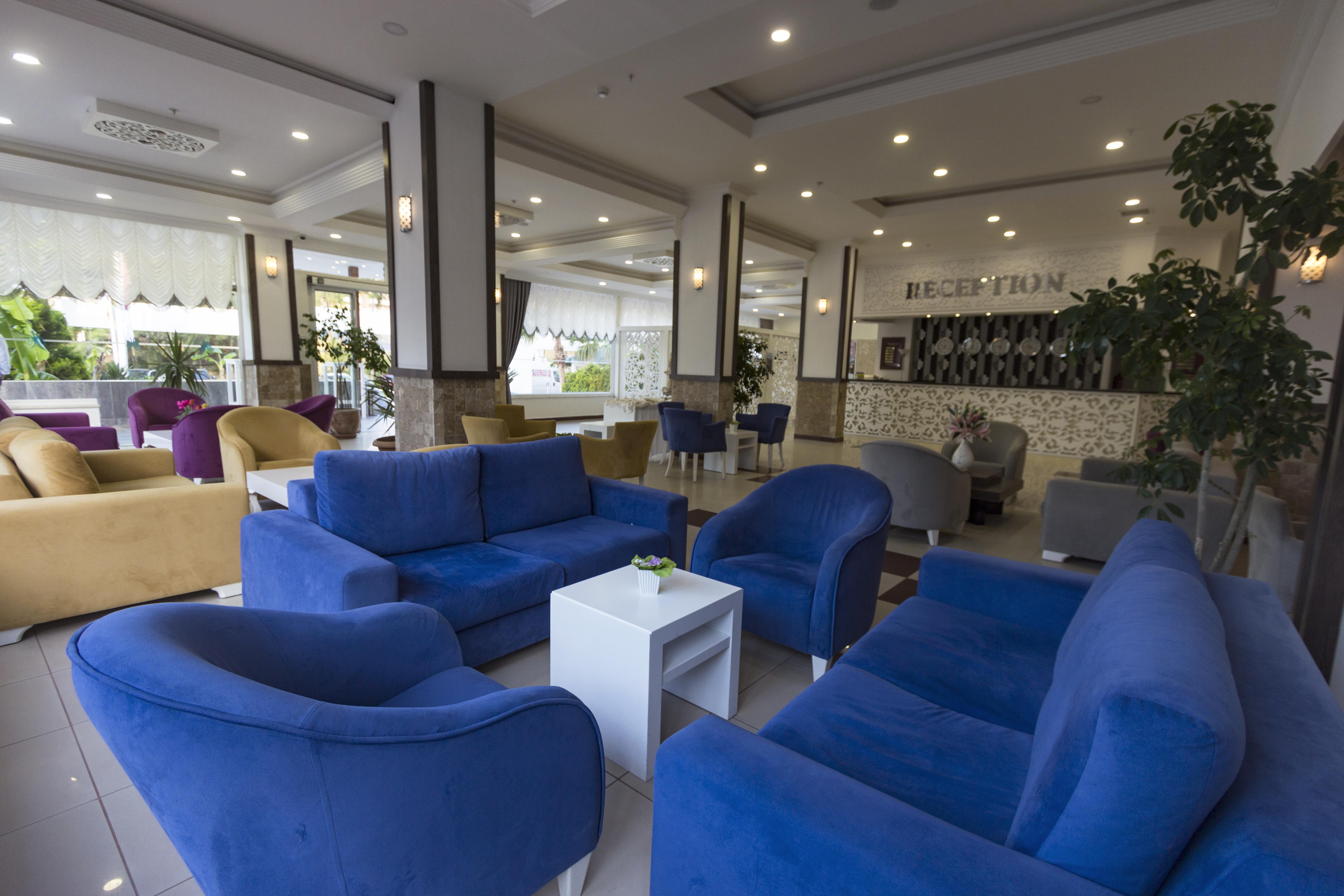 Maya World Hotel 3*