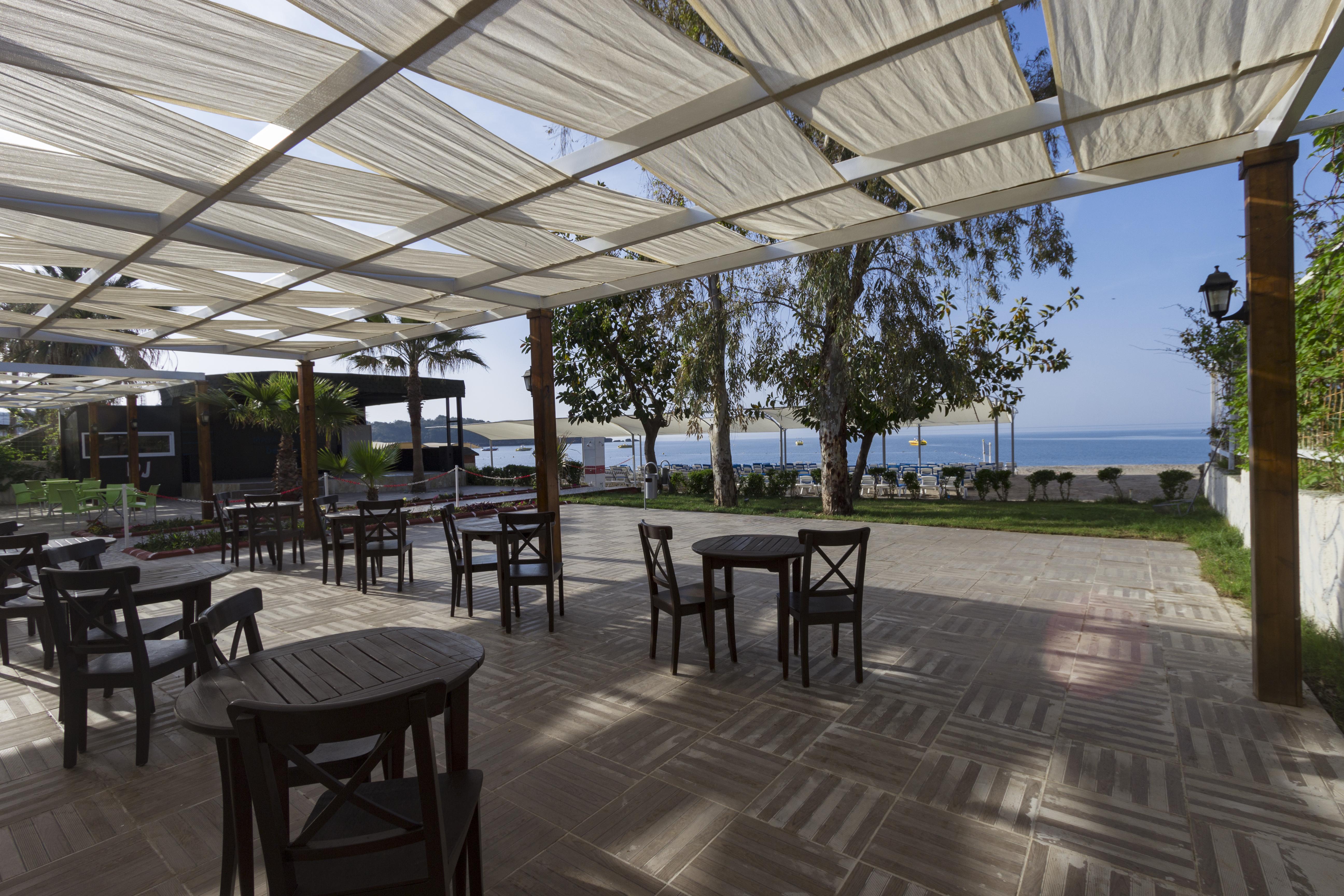 Hotel Maya World Okurcalar