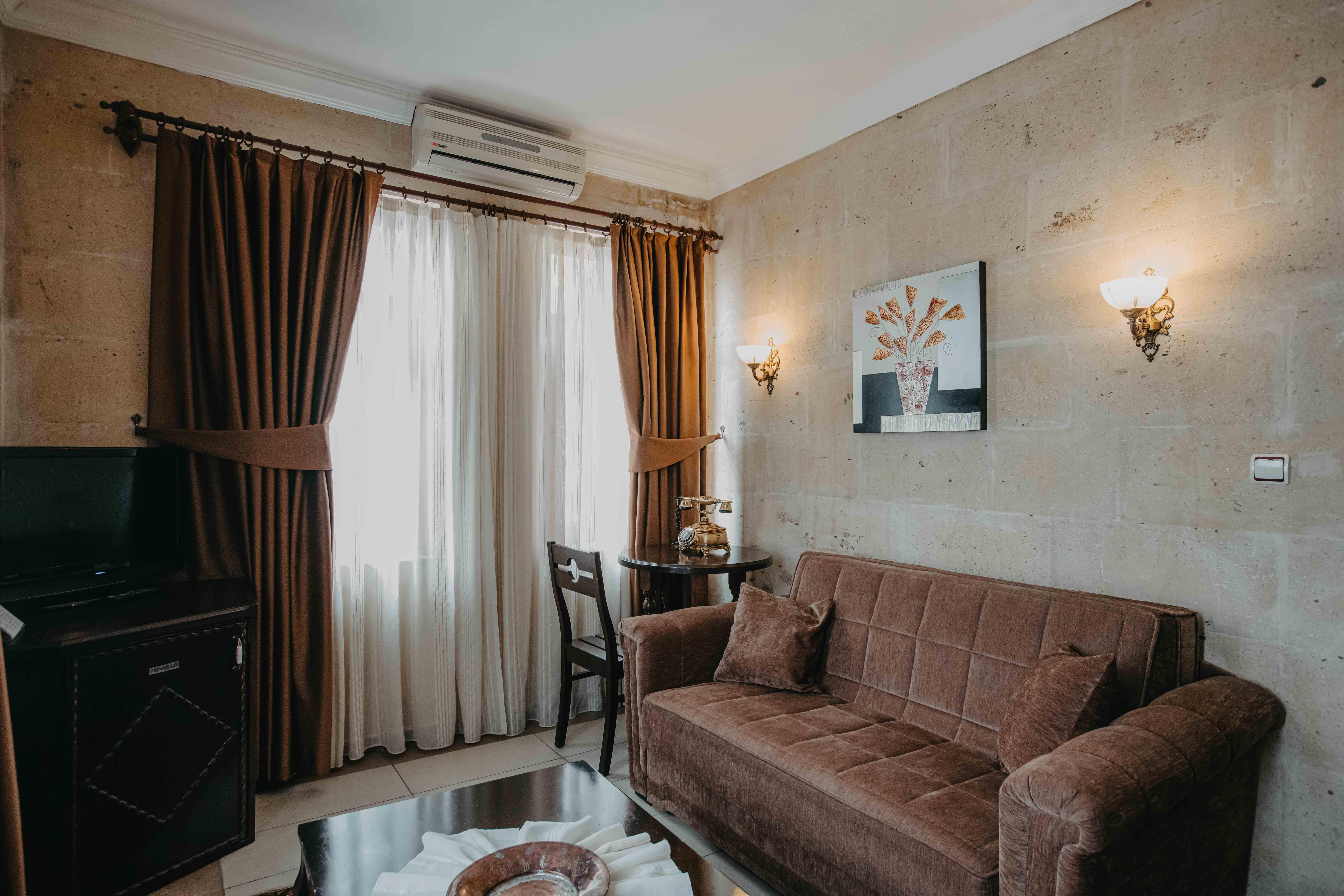 Royal Stone - Hotel 3*