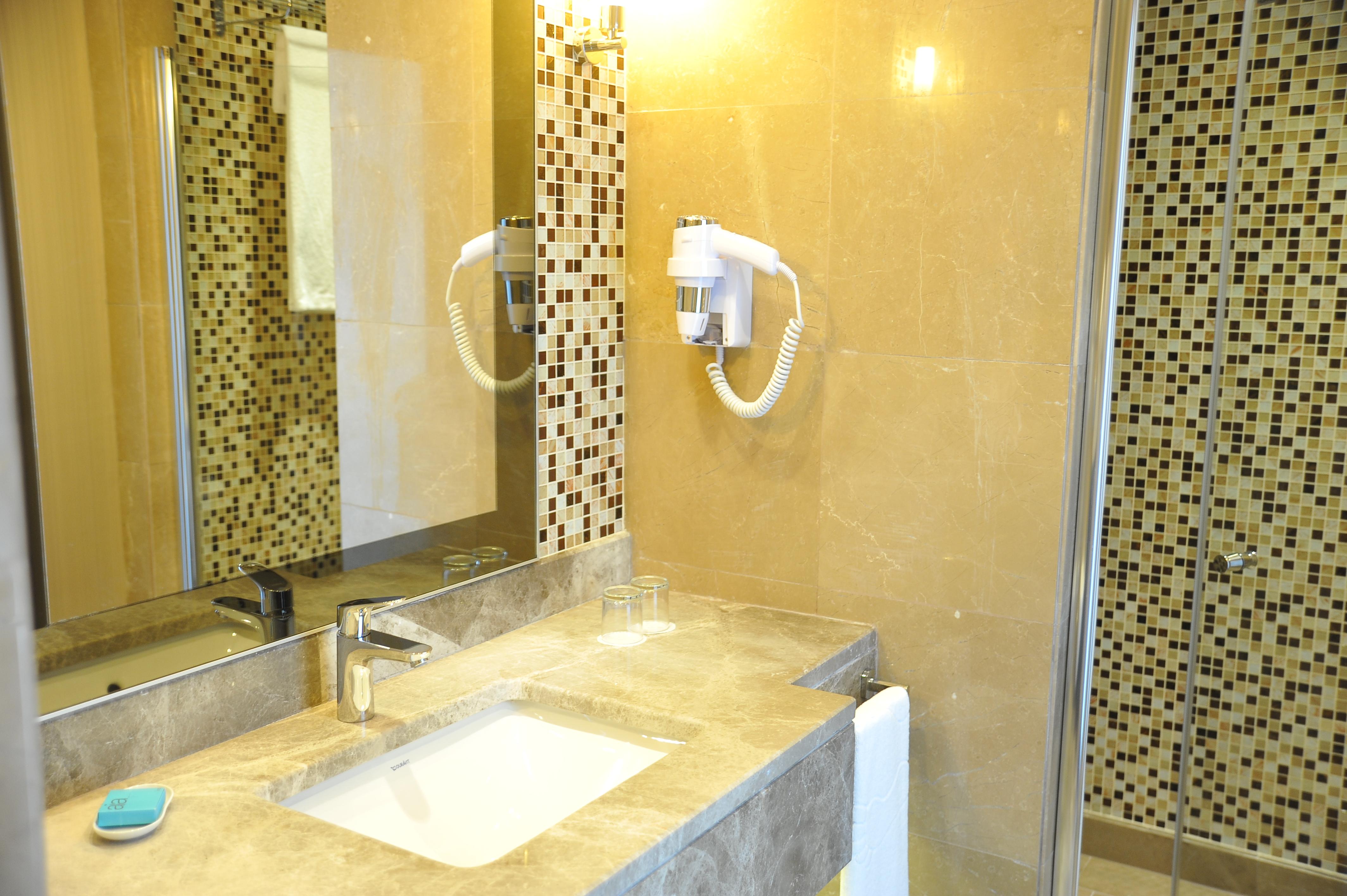 Hotel Anemon Grand 5*