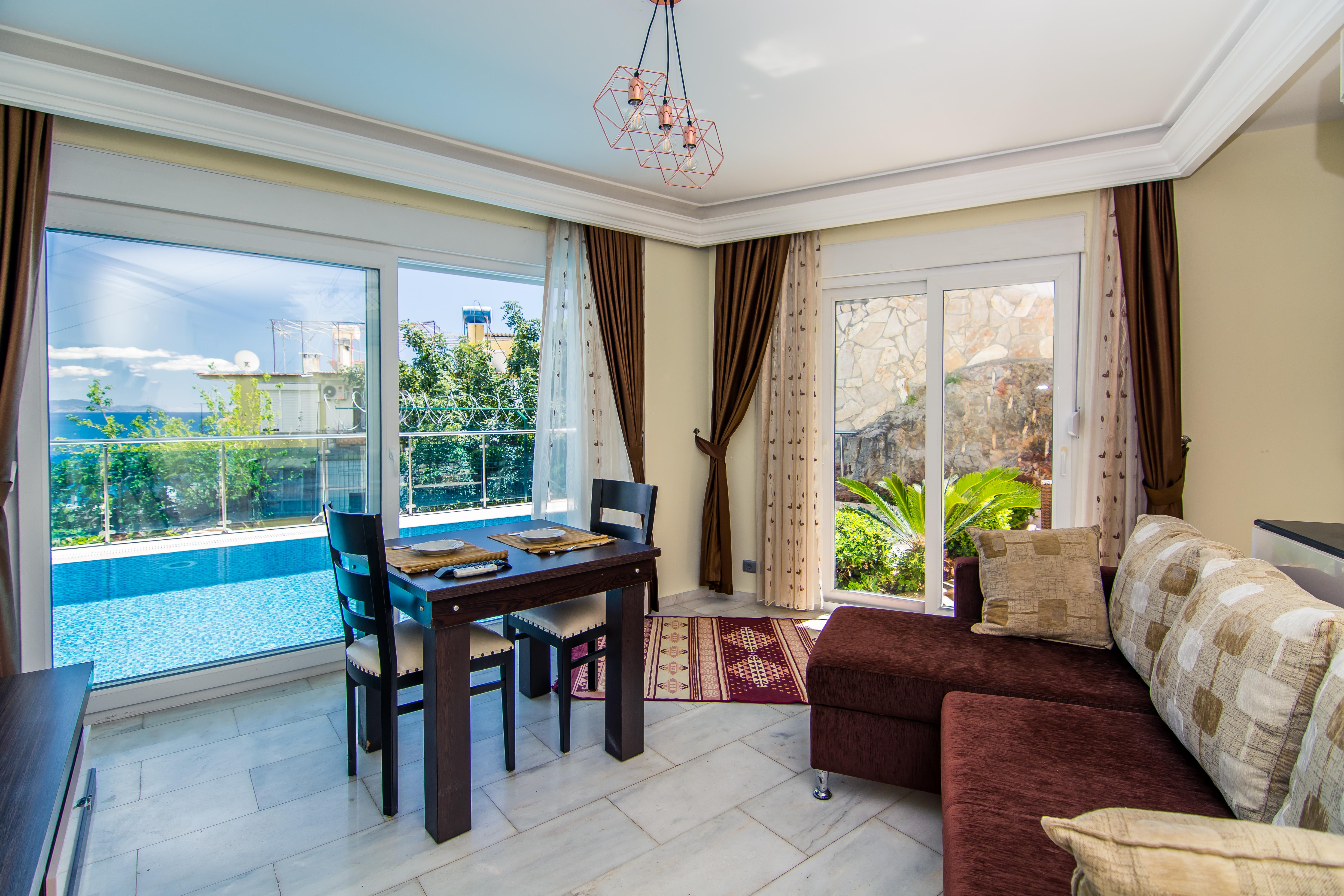 Hotel Lemon - Adult Only 3*