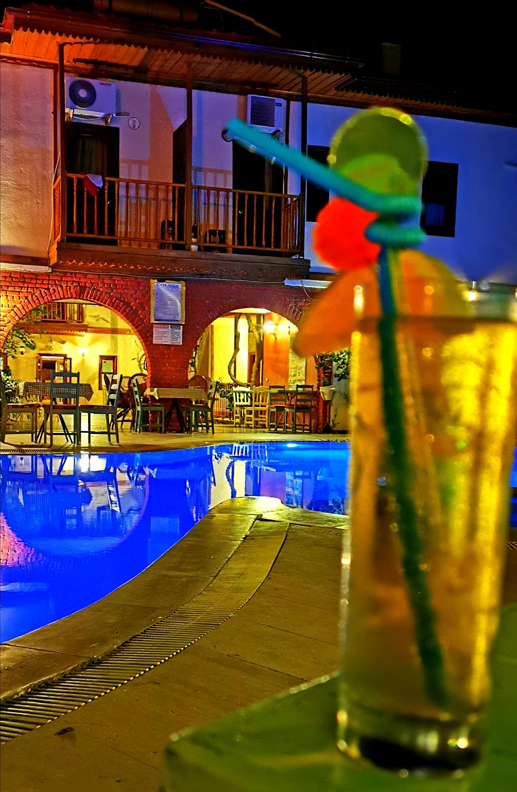 Su Hotel 3*