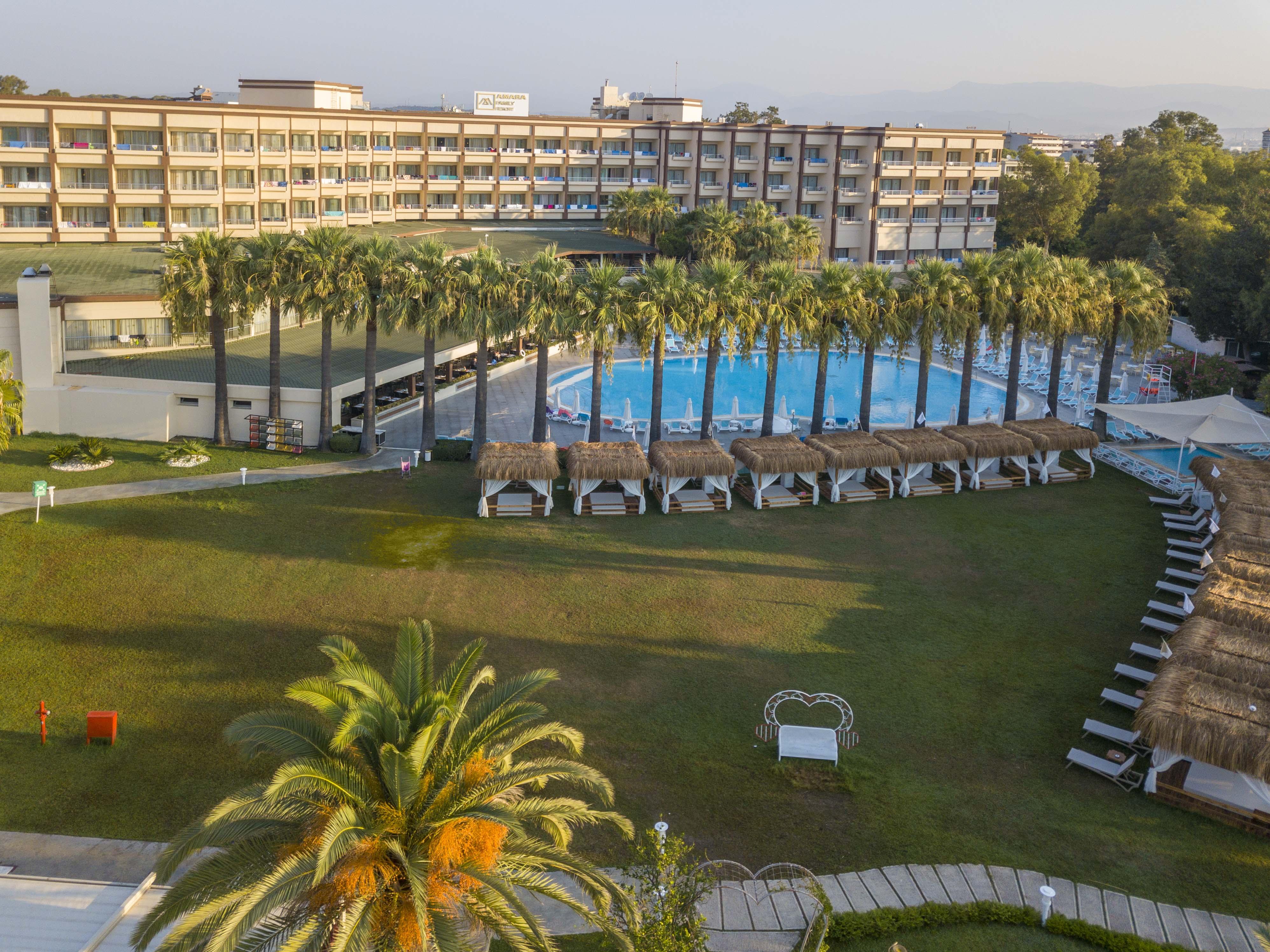 Resort Amara Family