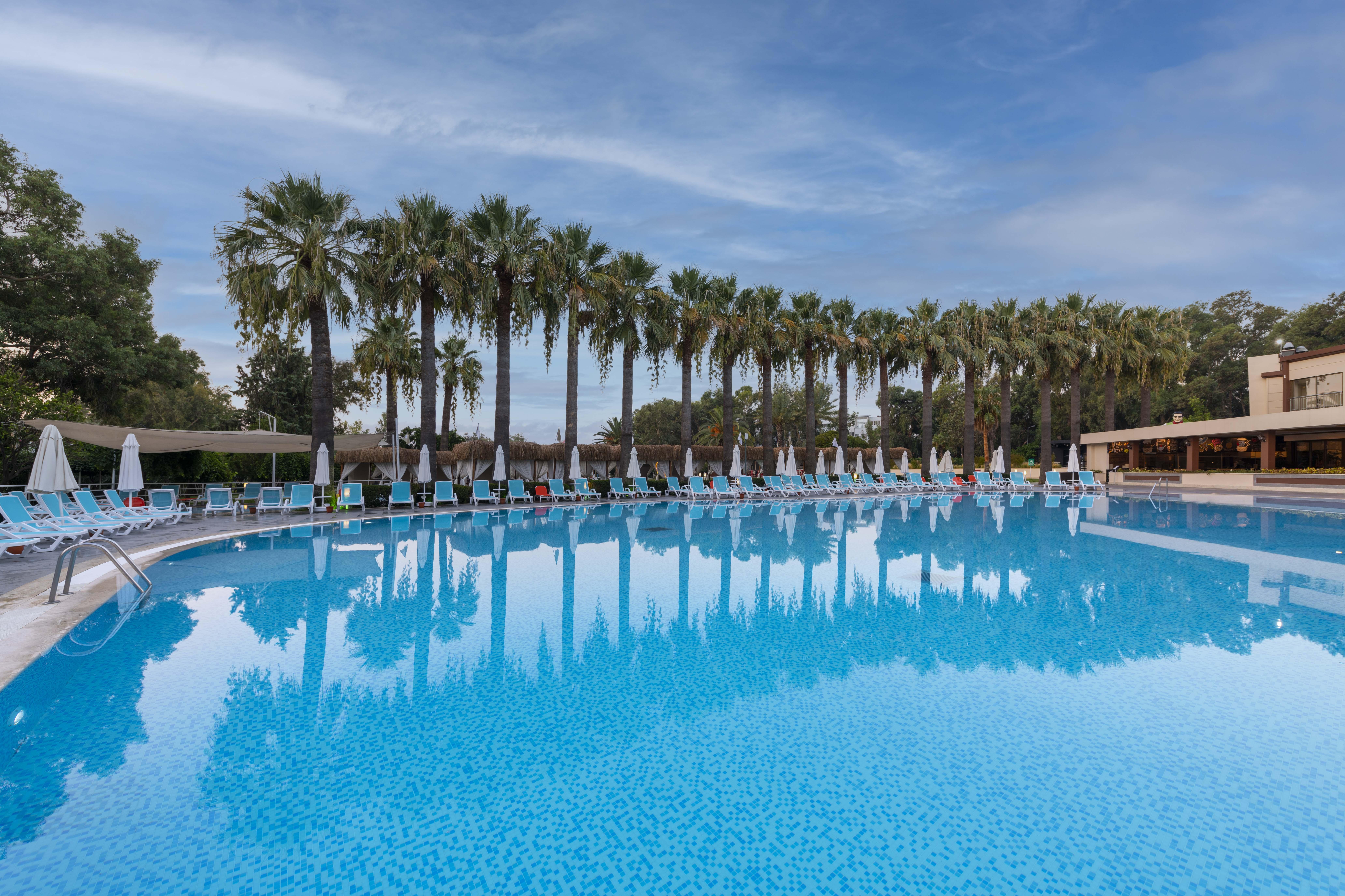 Amara Family Resort 5*