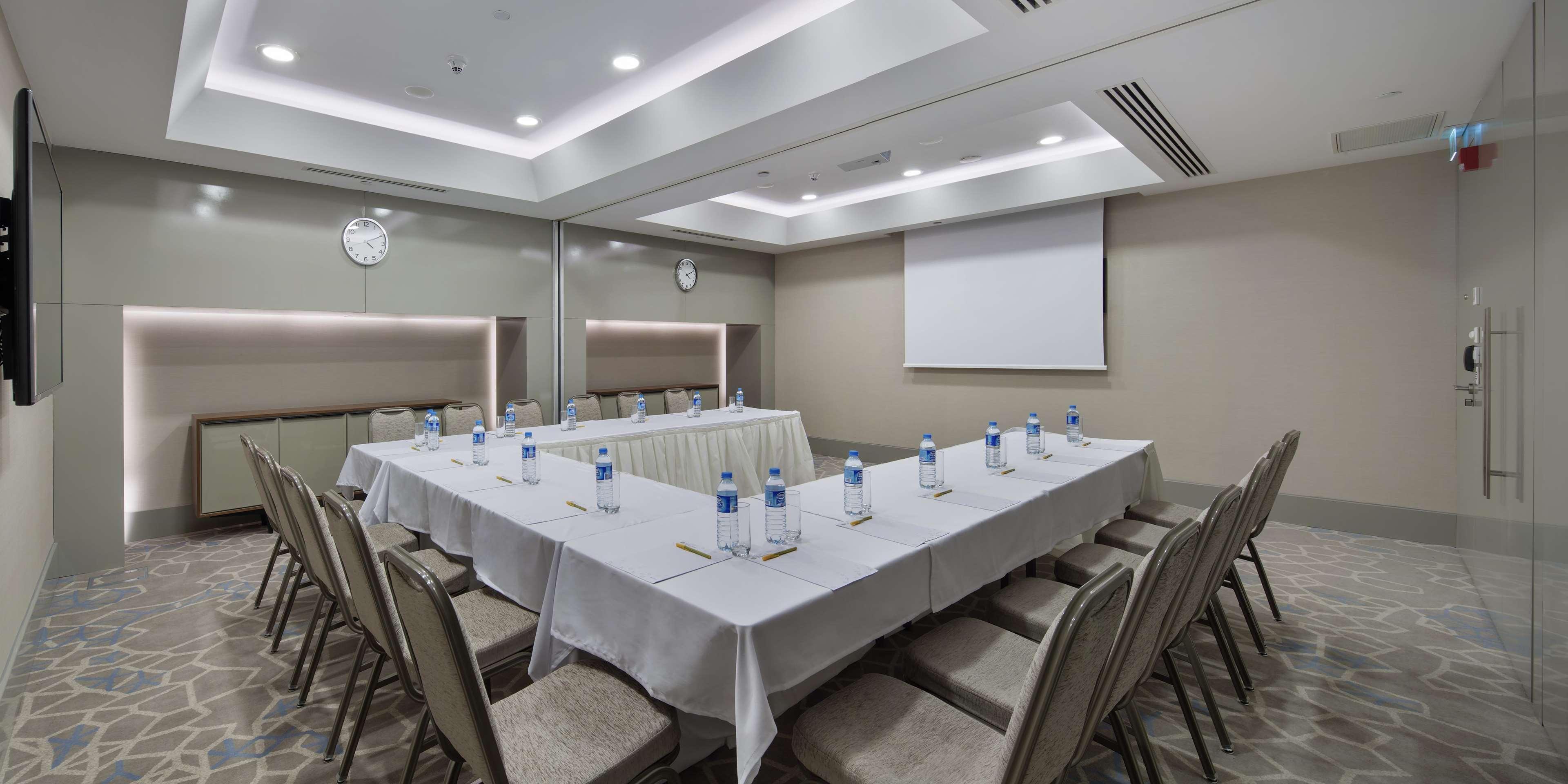 Hilton Garden Atatuerk Airport 4*