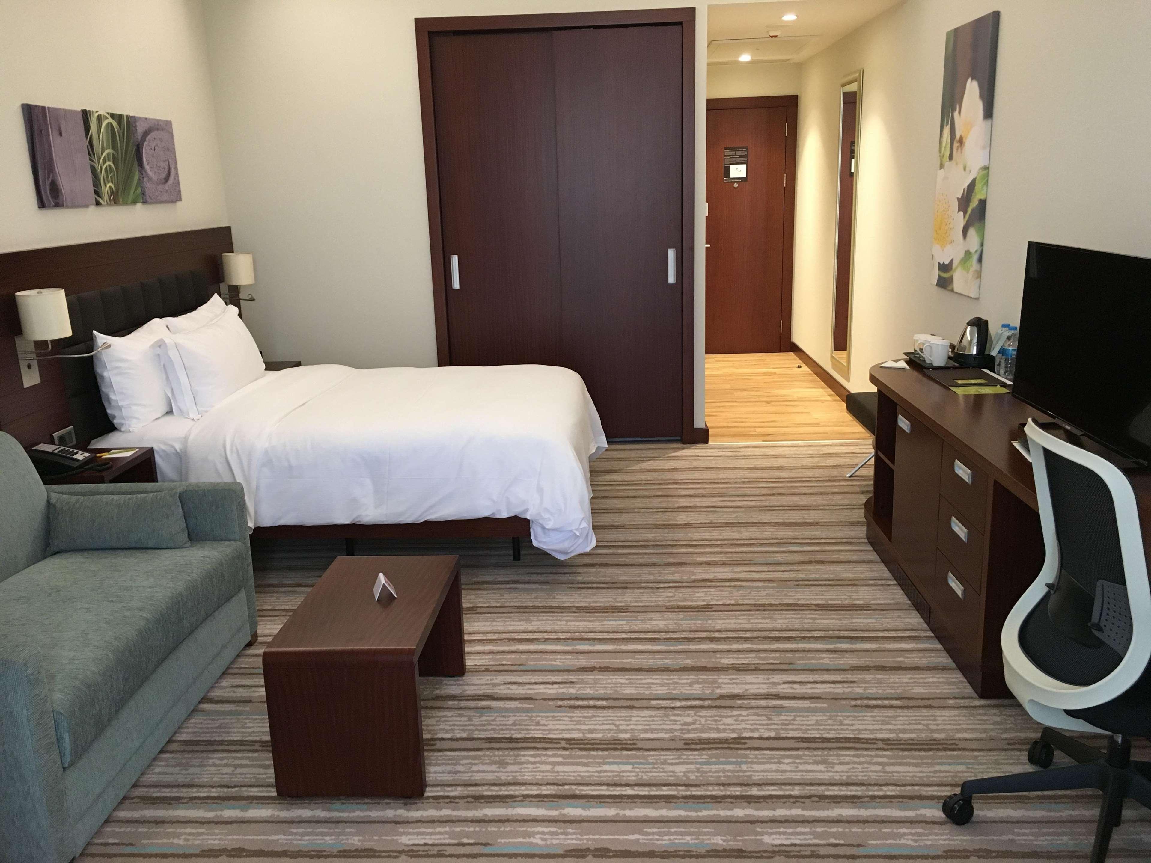 Hilton Garden Hotel 4*