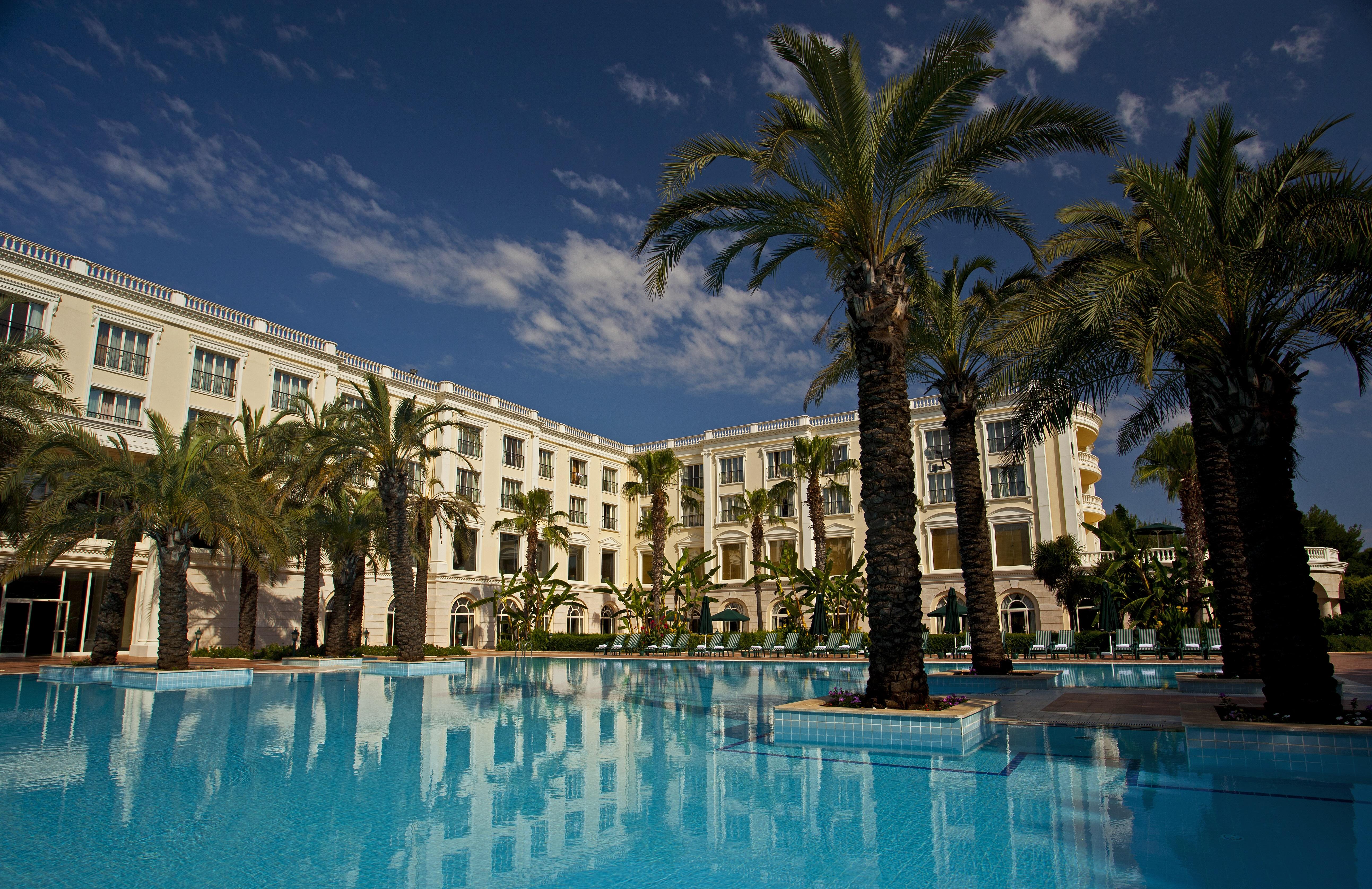 Ic Airport Hotel 4*
