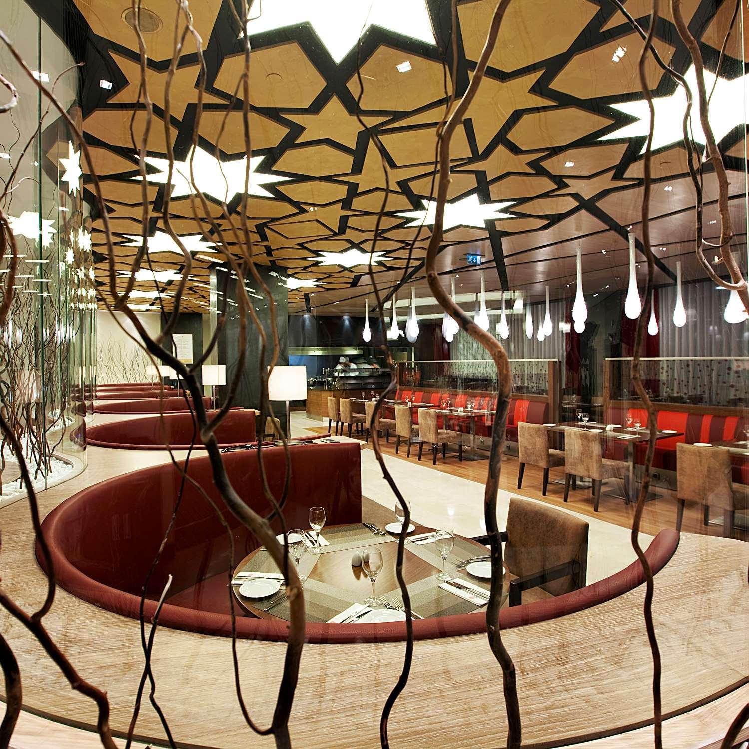 Hilton Garden Hotel 5*
