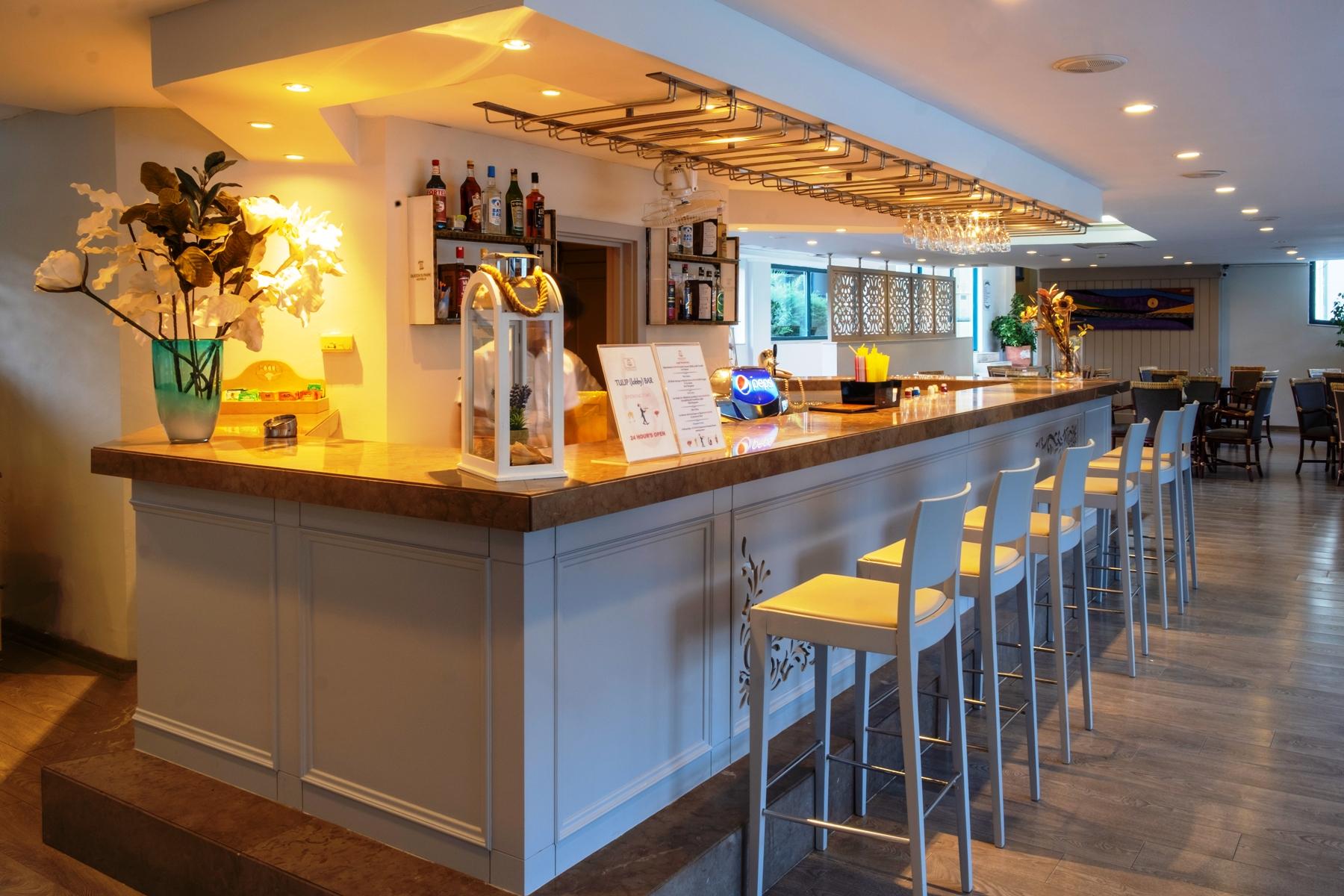Queen's Park Le Jardin