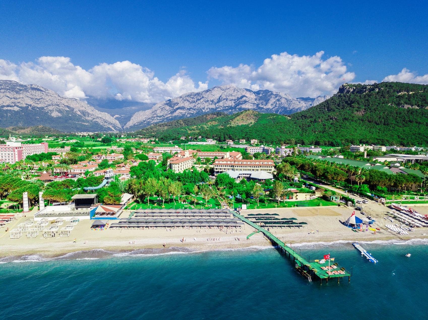 Resort Queen's Park Le Jardin 5*