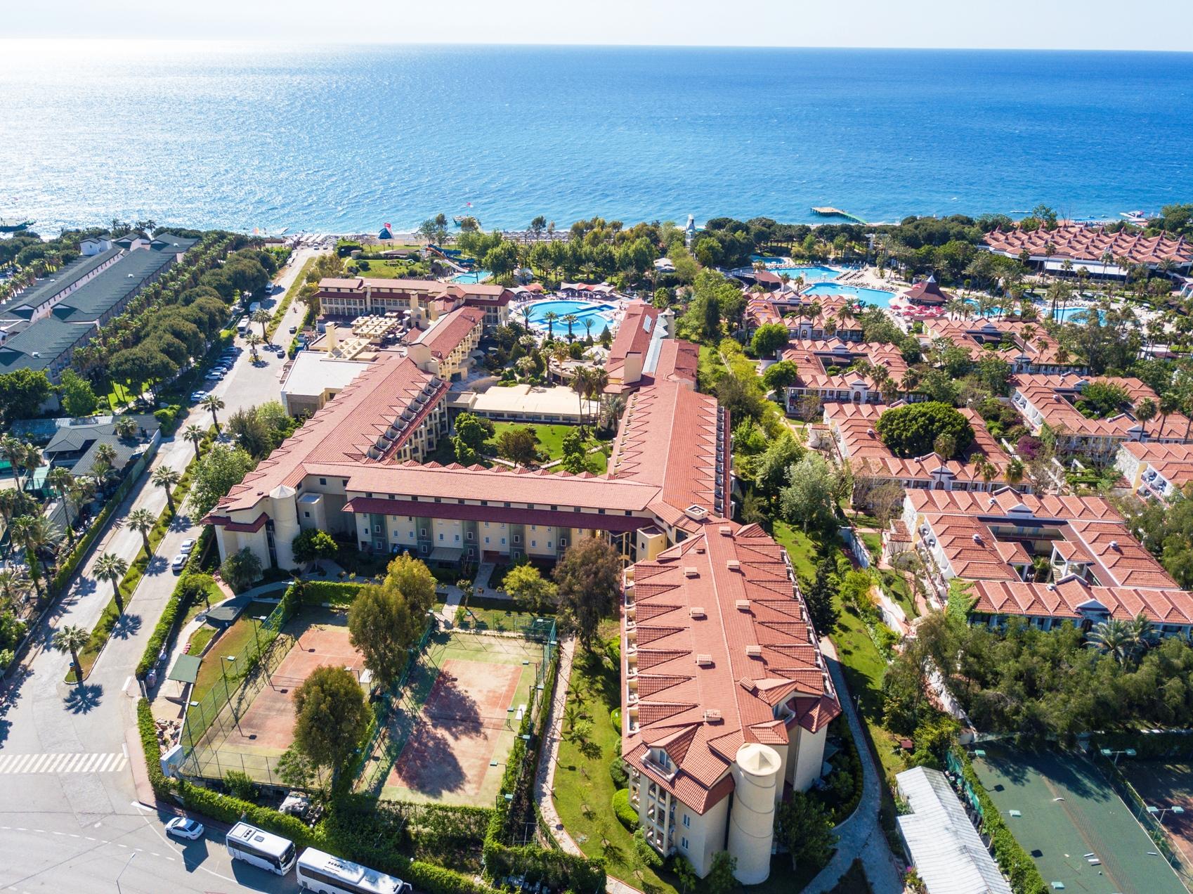 Queen's Park Le Jardin Kemer