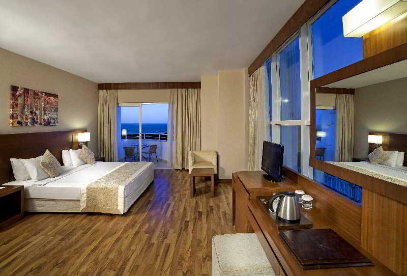 Hotel Roma & (adults Only) 5*