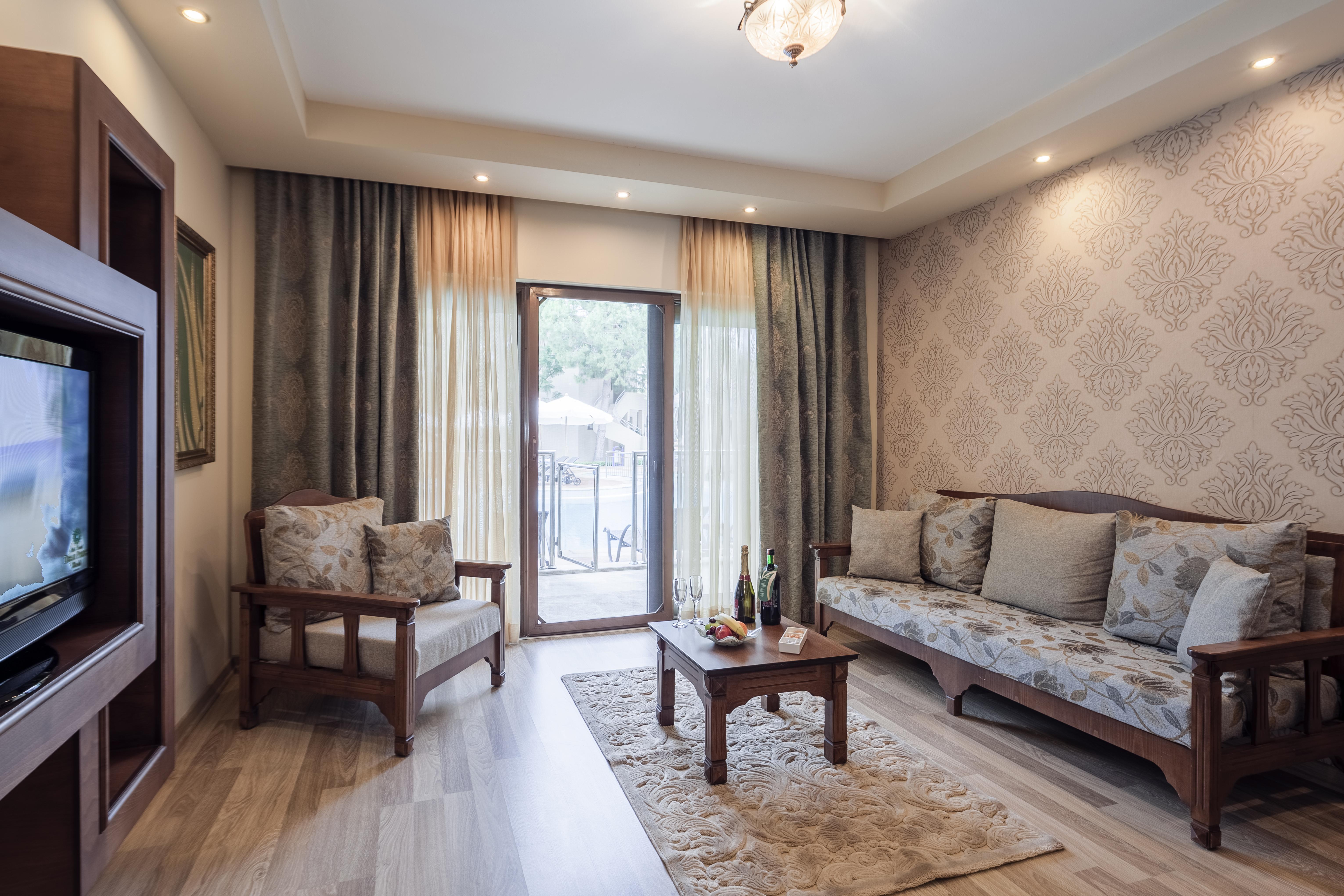 Hotel Club Turan World Select Side