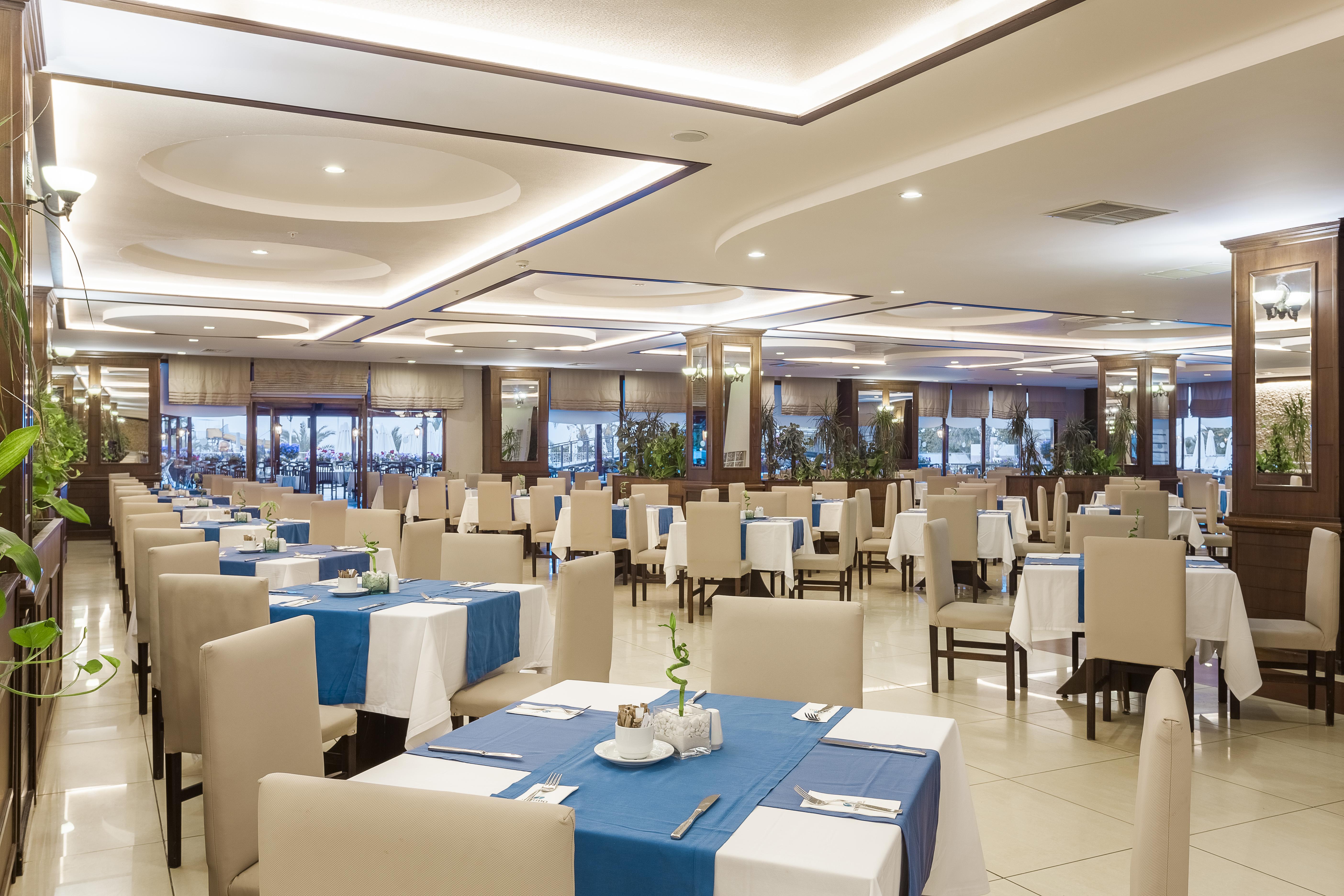 Hotel Club Turan World Select Side