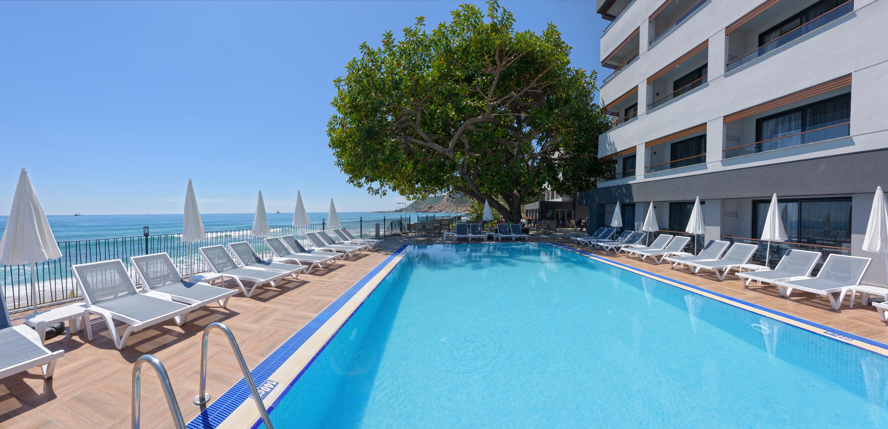 Hotel Floria 4*