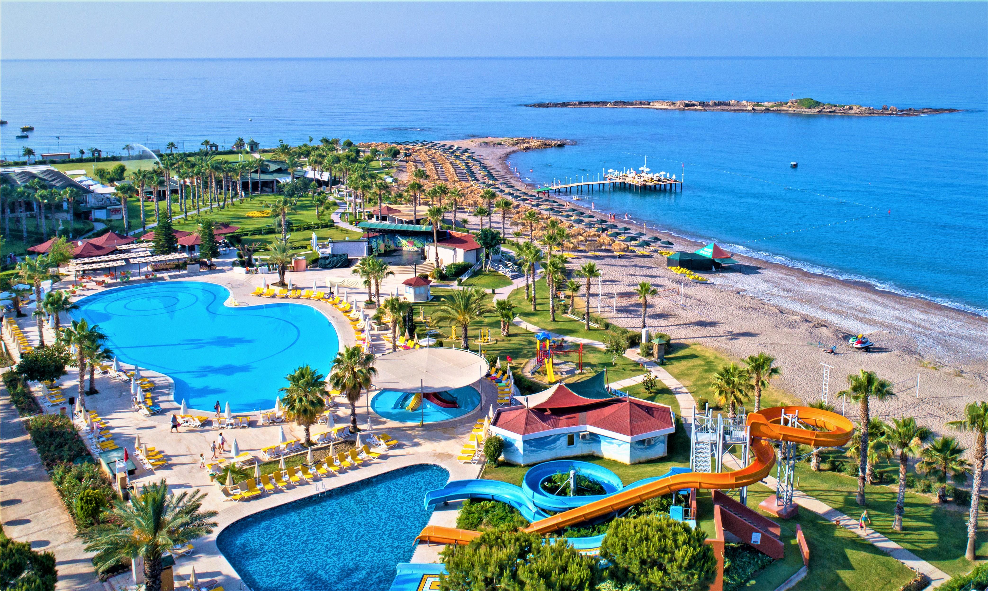 Justiniano Club Park Conti Resort 4*