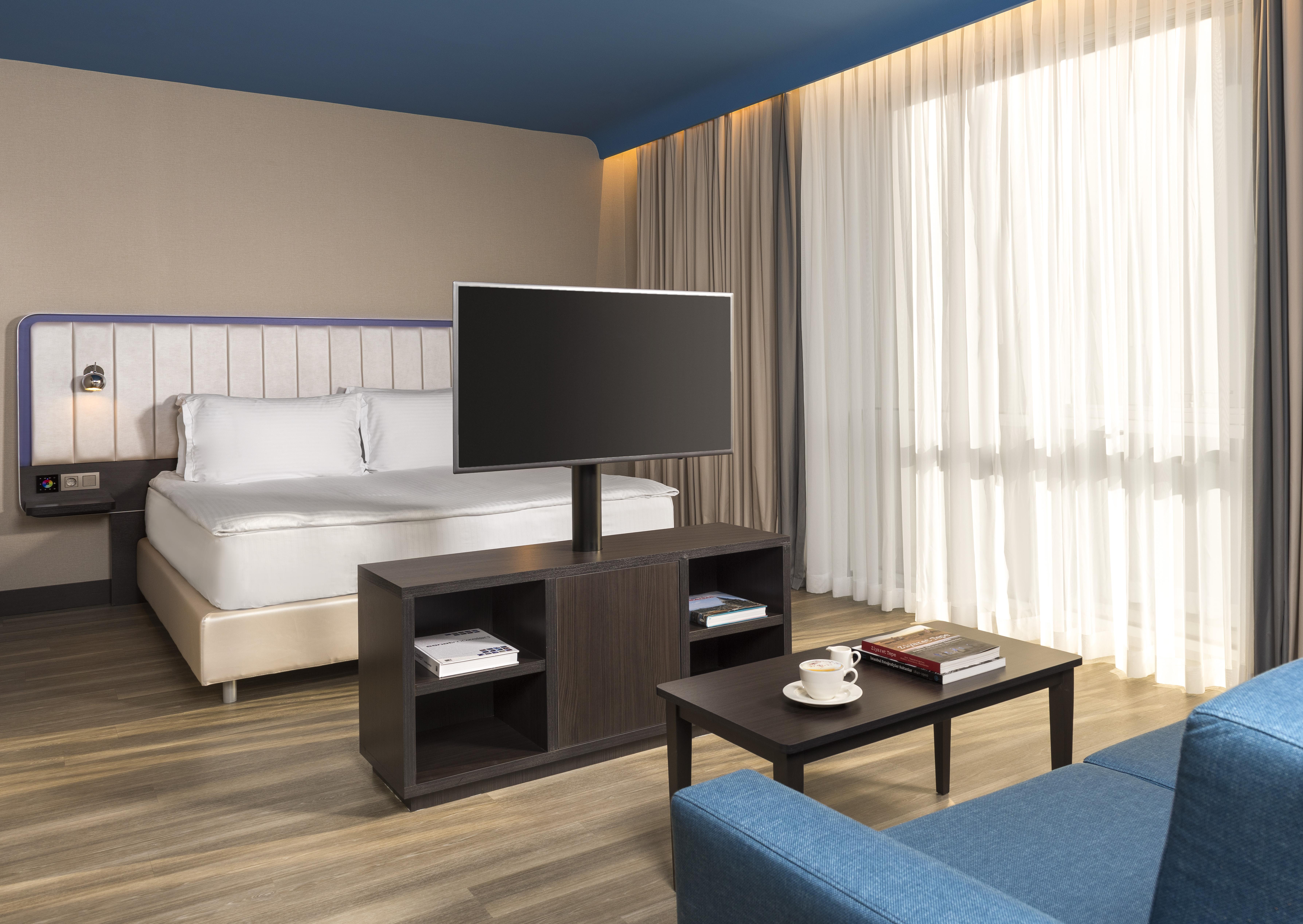 Hotel Park By Radisson Atasehir 4*