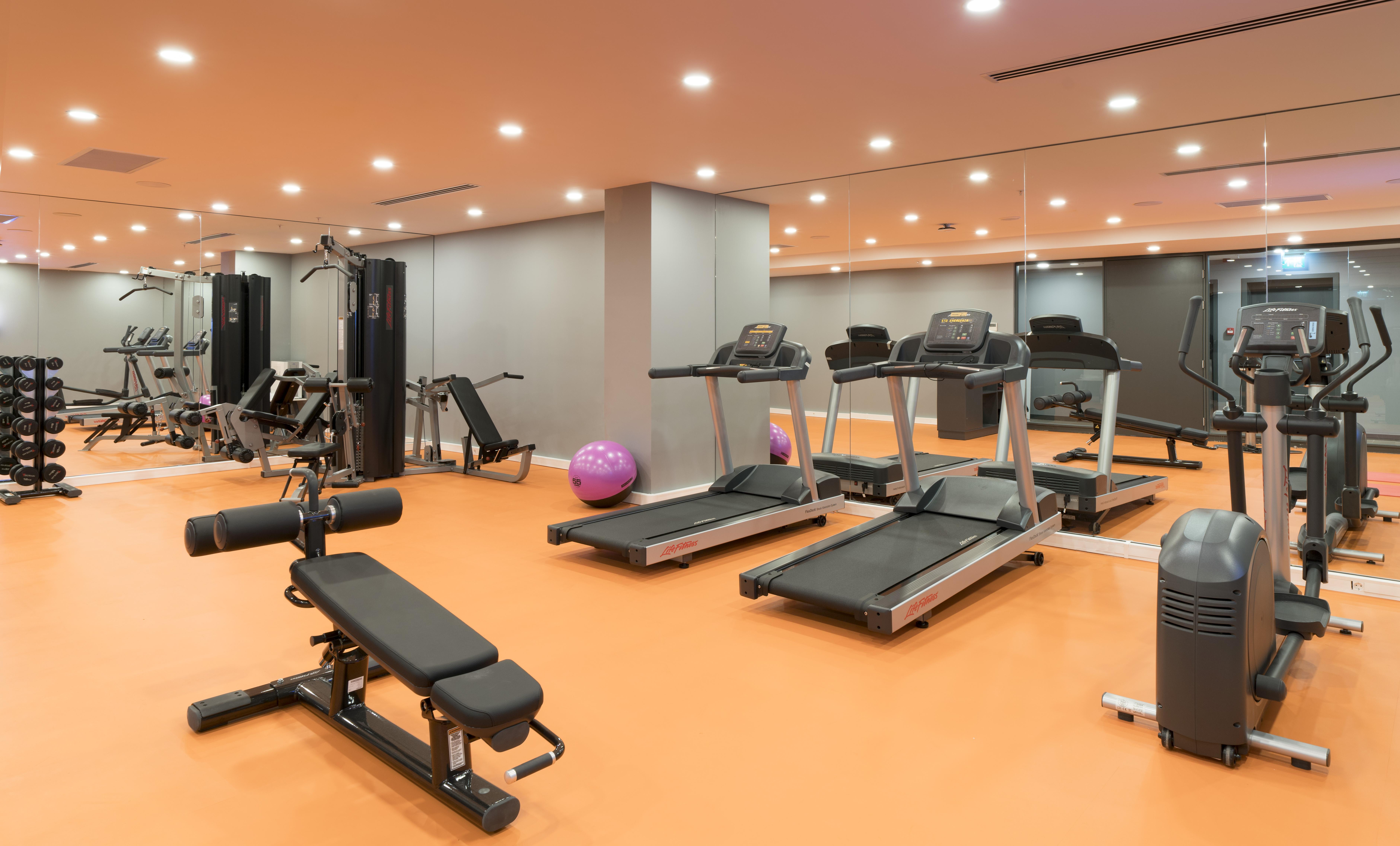 Park By Radisson Atasehir Hotel 4*