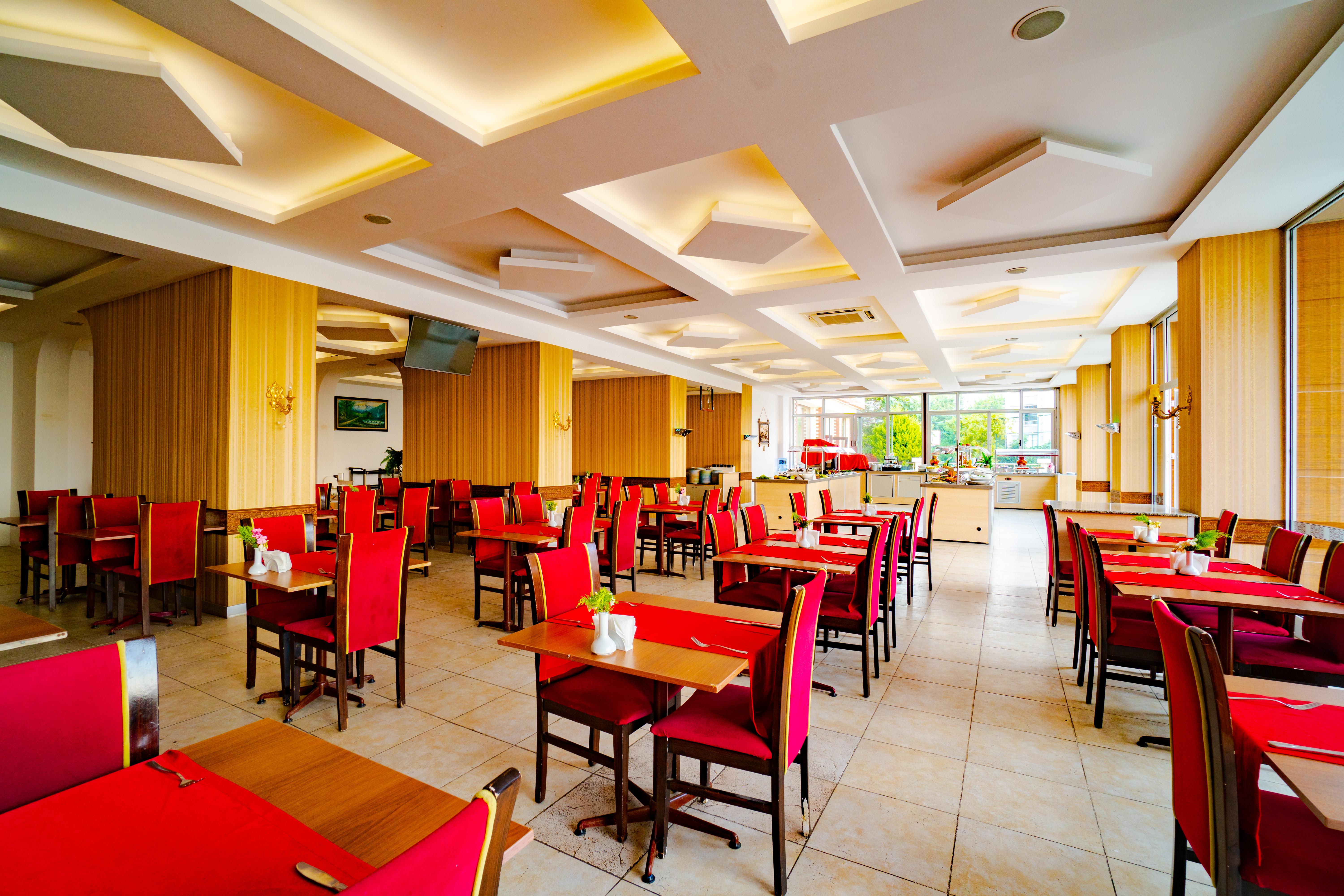 Royal Palace Hotel Kusadasi