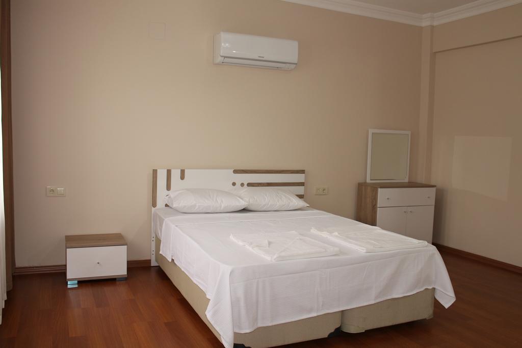 Manuela Apartment *