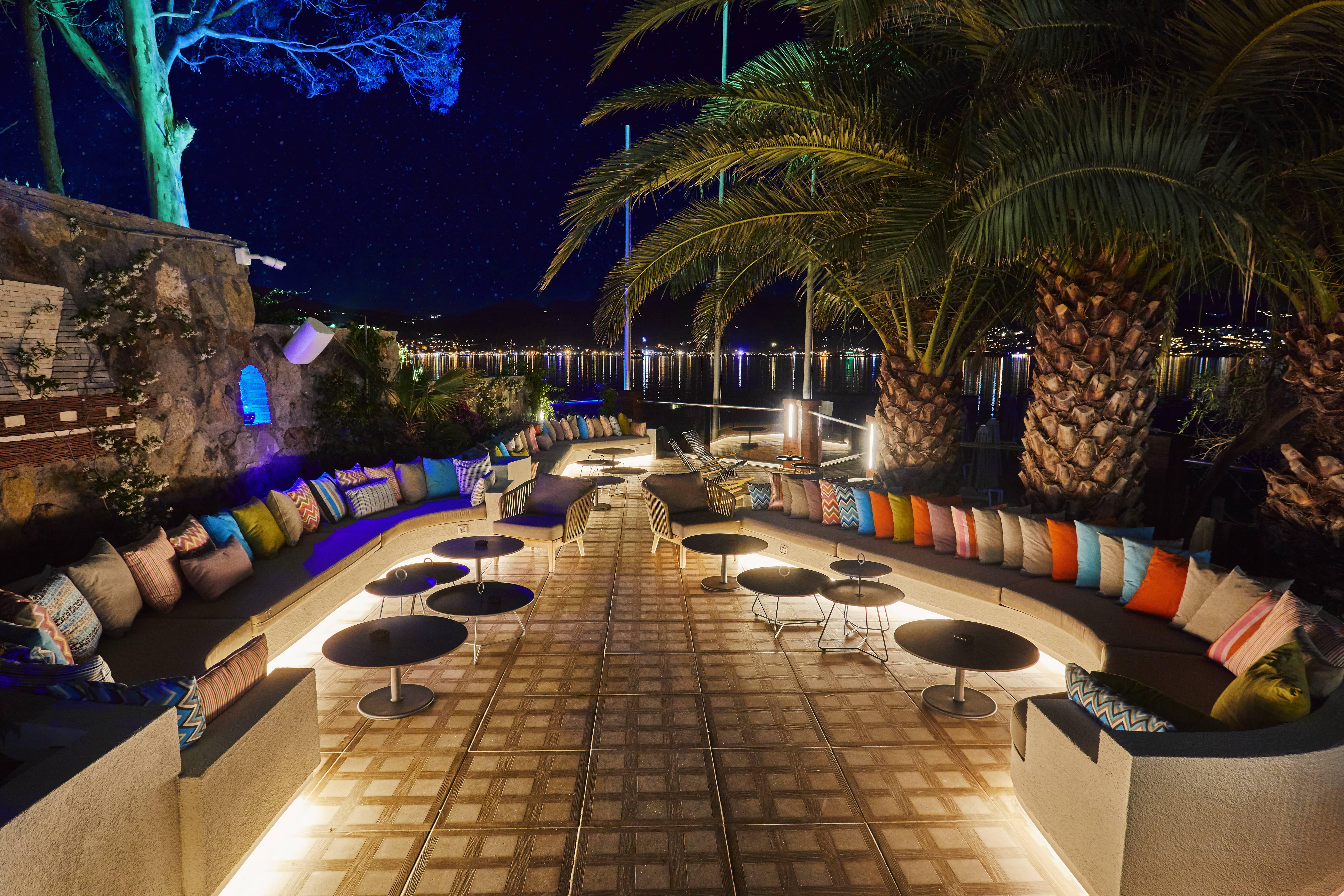 Avantgarde Refined Hotel