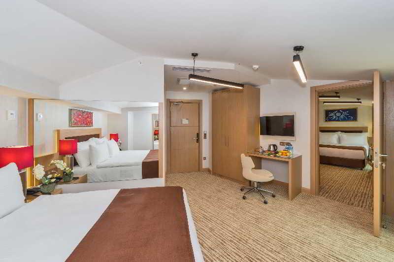 Hotel Boursier 1 &