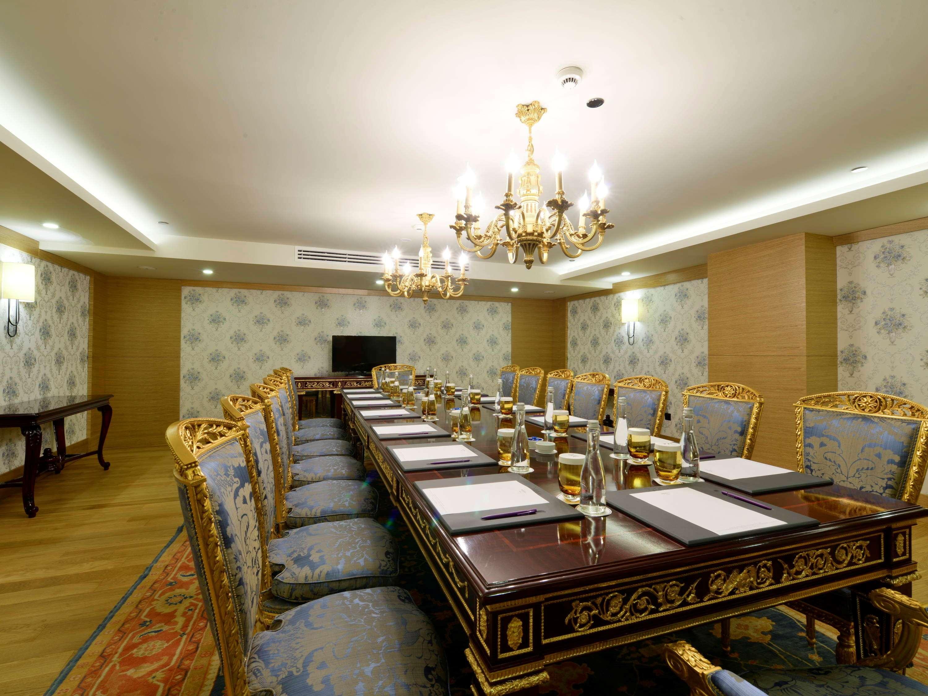 Moevenpick & Thermal Hotel