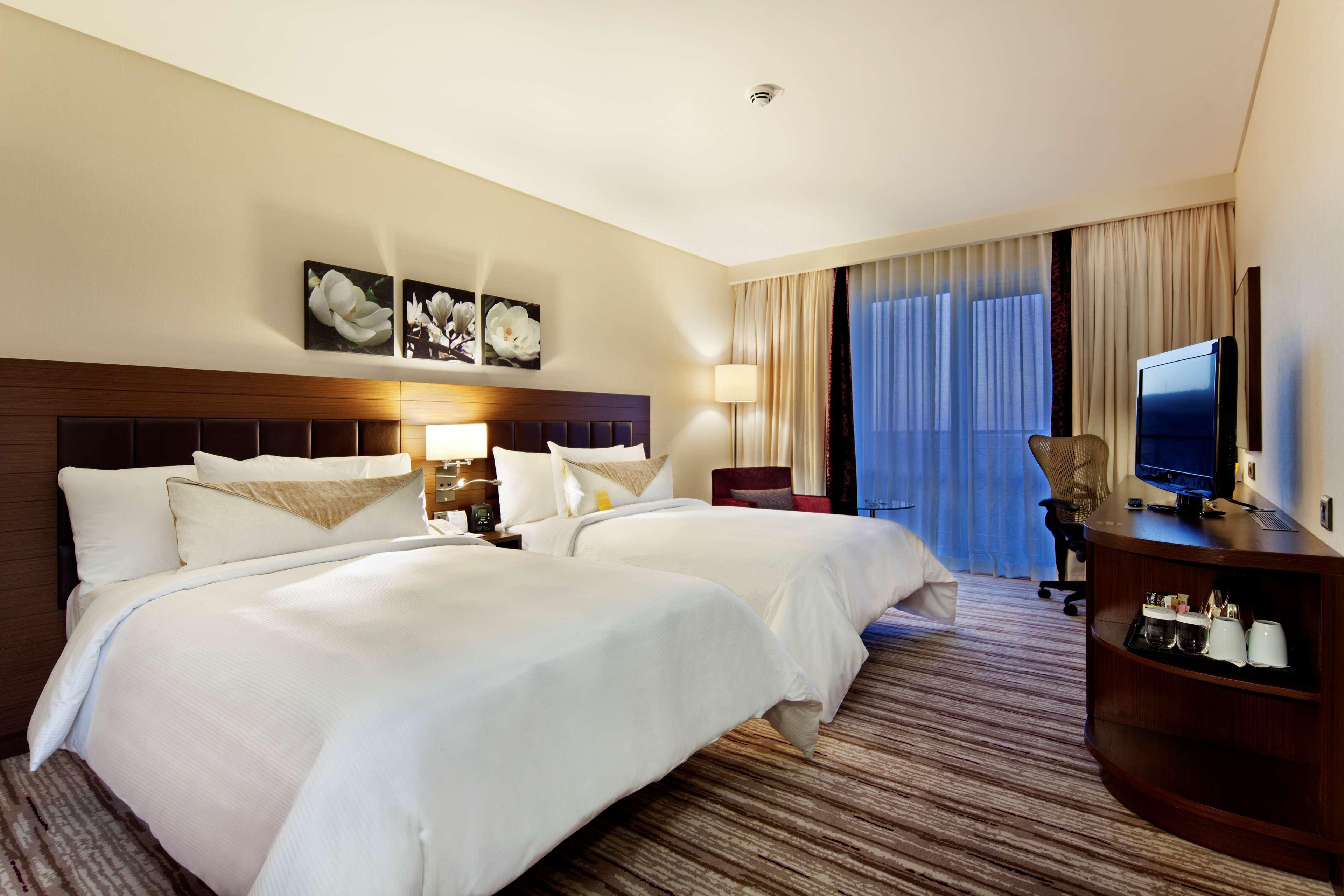 Hilton Garden Hotel 5*