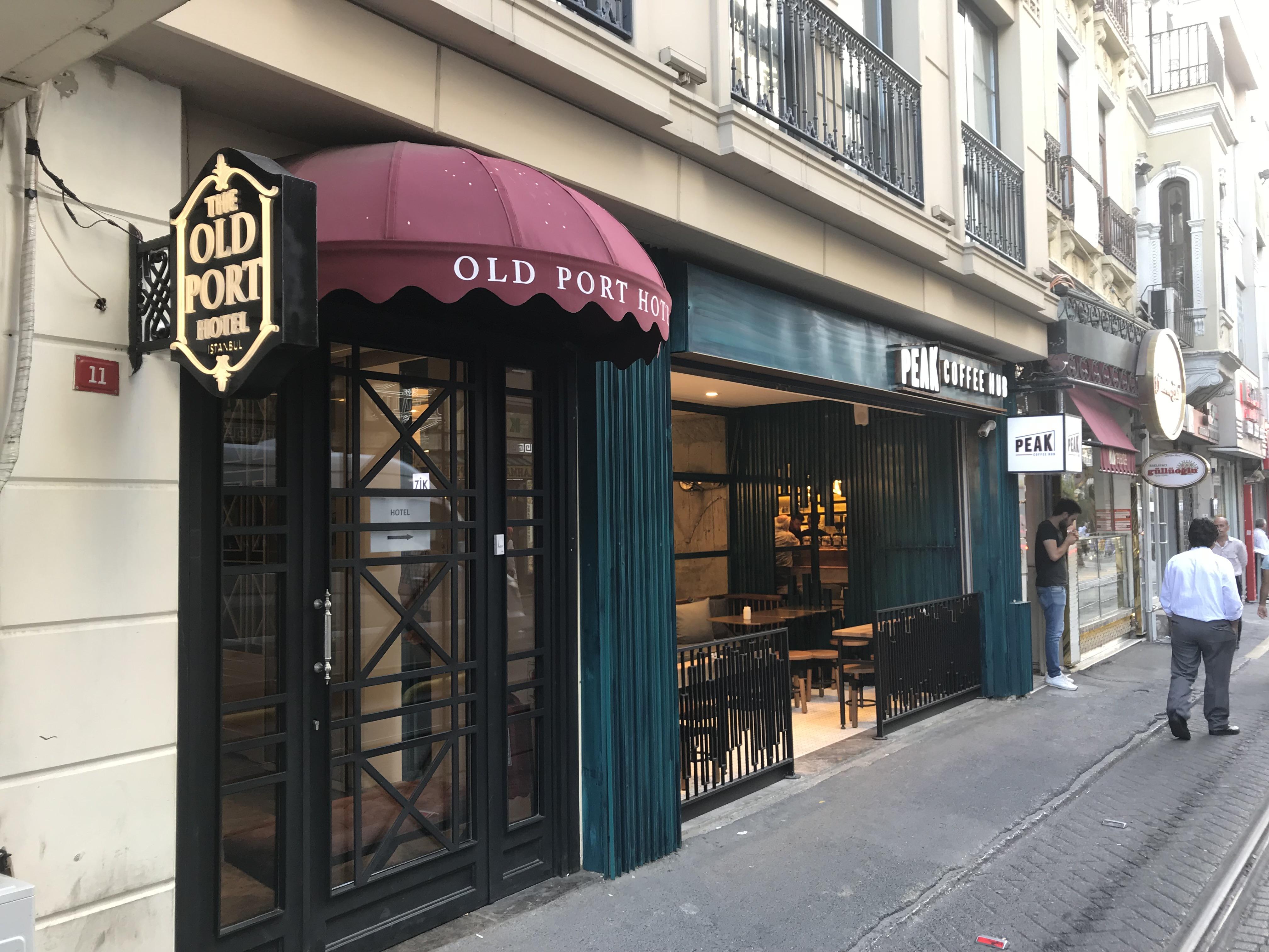 Hotel Old Port 3*