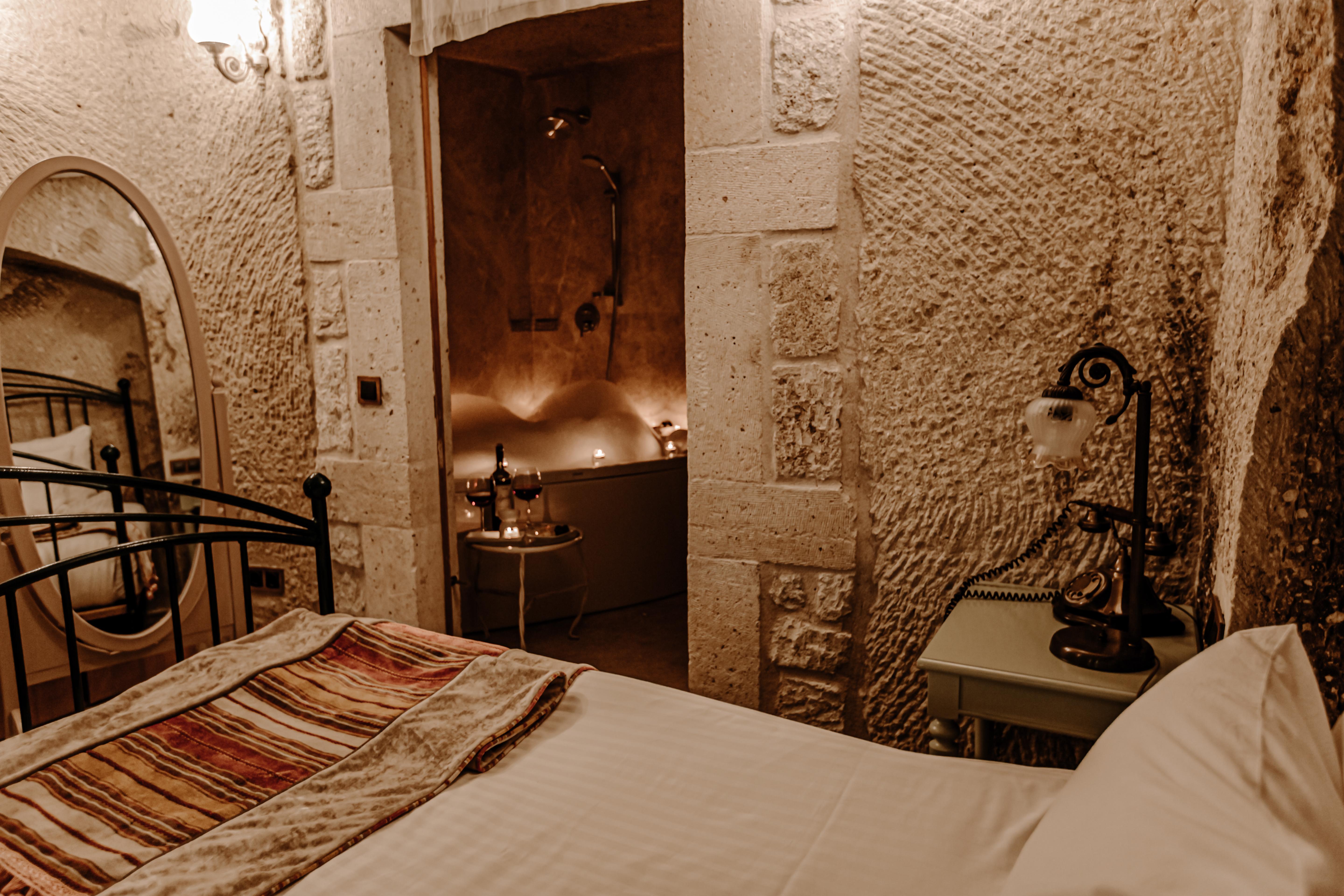 Tafoni Cave Hotel 5*