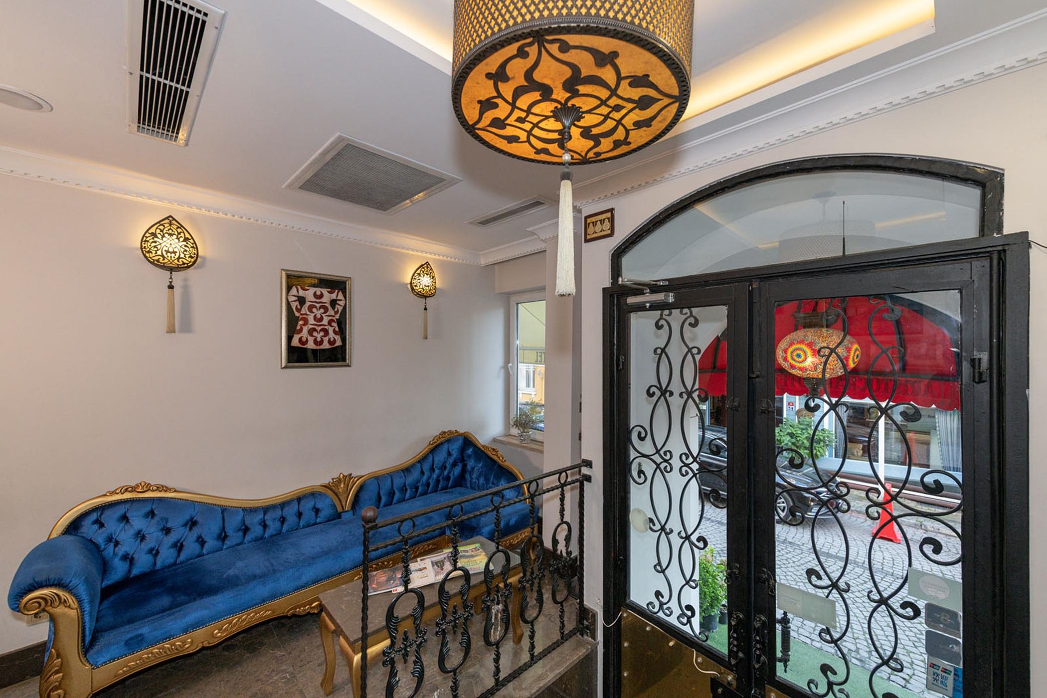 Aristocrat 3*