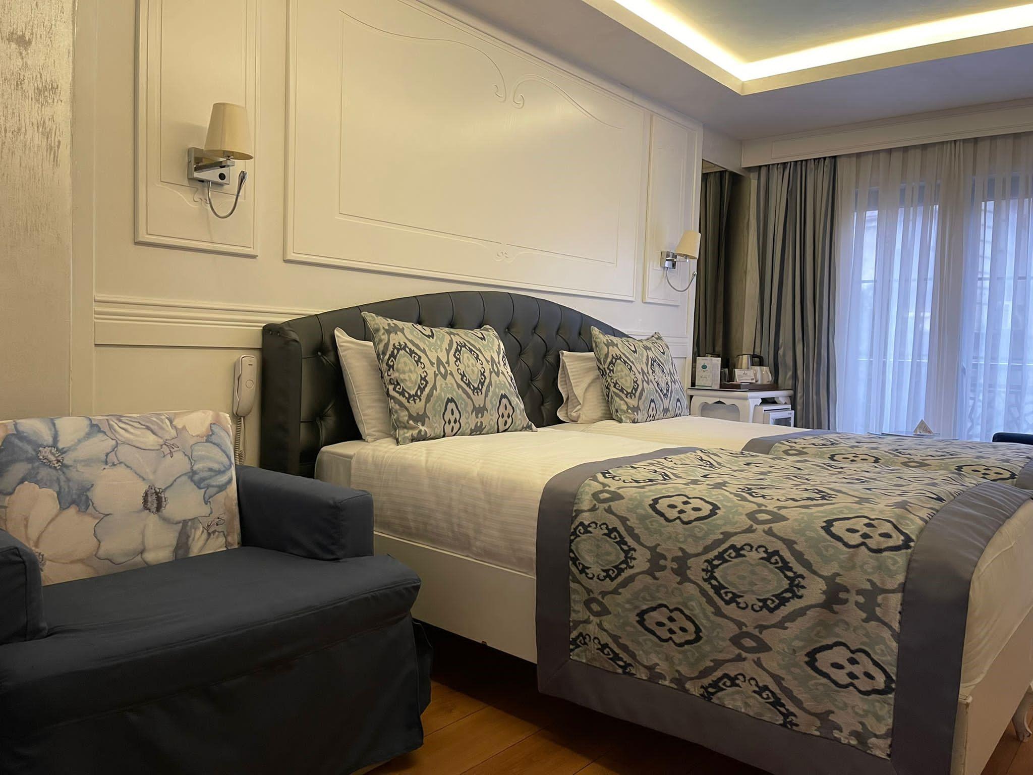 Hotel Antusa Palace & 4*