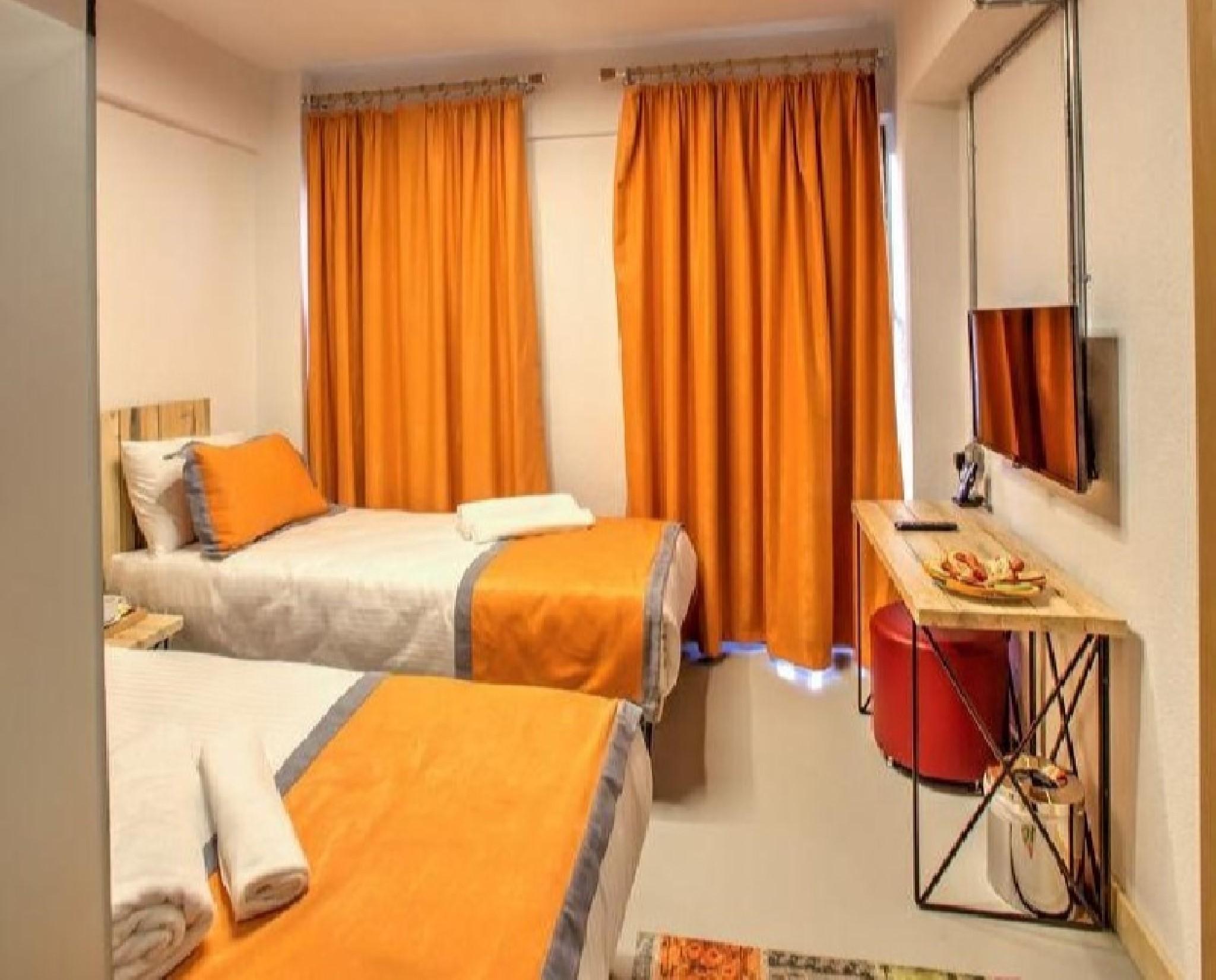 Vavien Hotel 4*