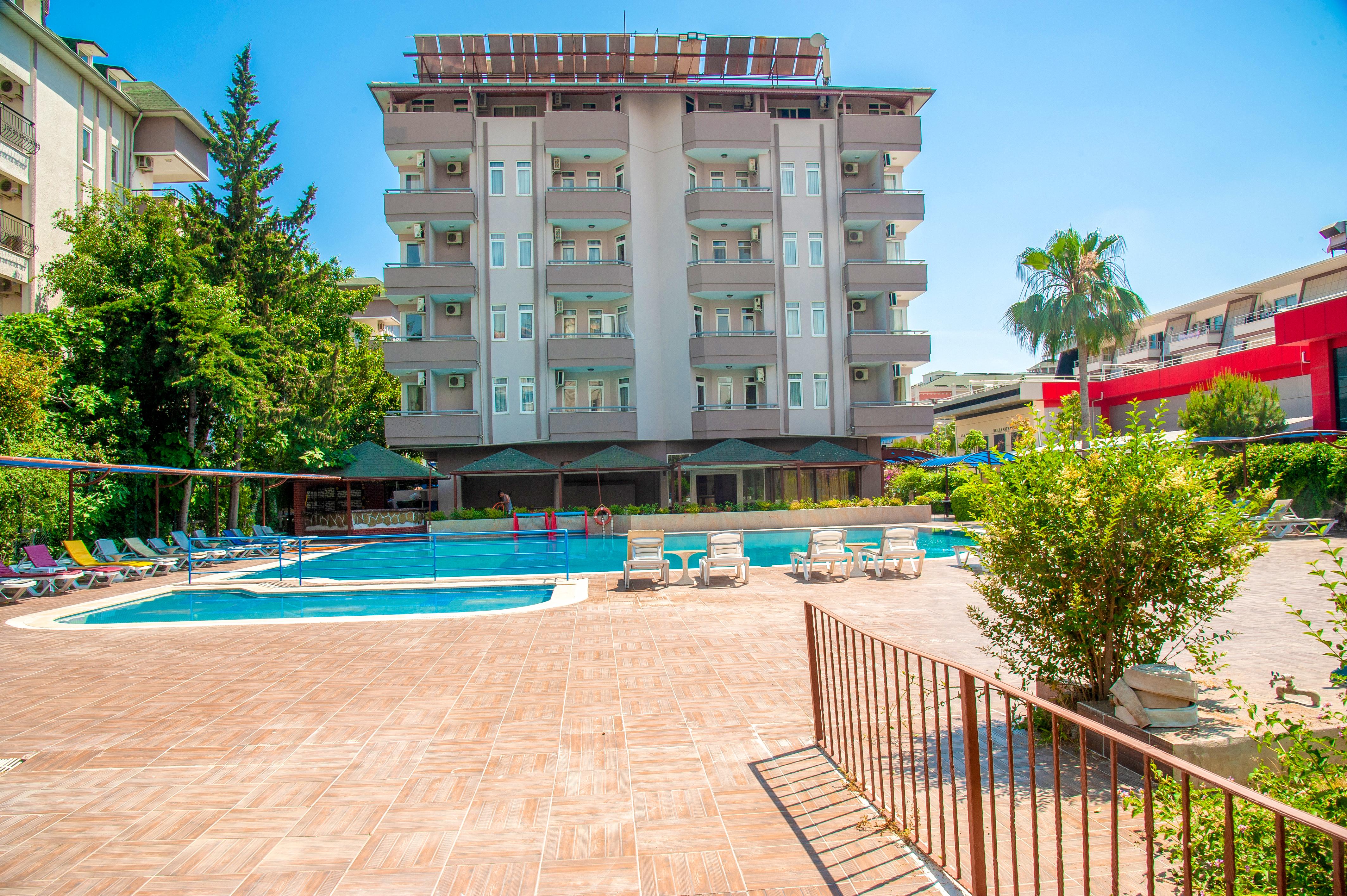 Grand Bahama Ex. Happy Hotel Konakli