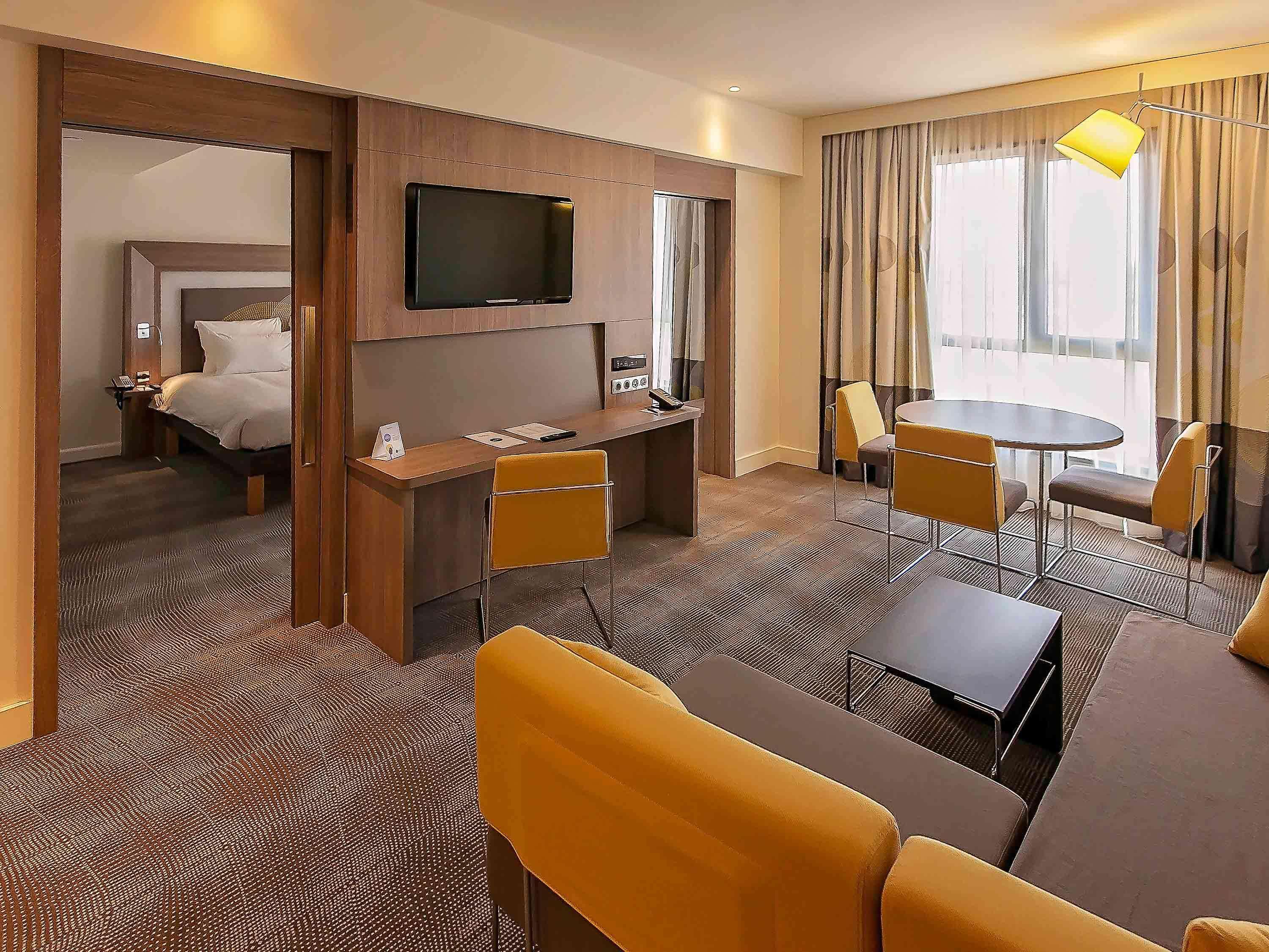 Novotel