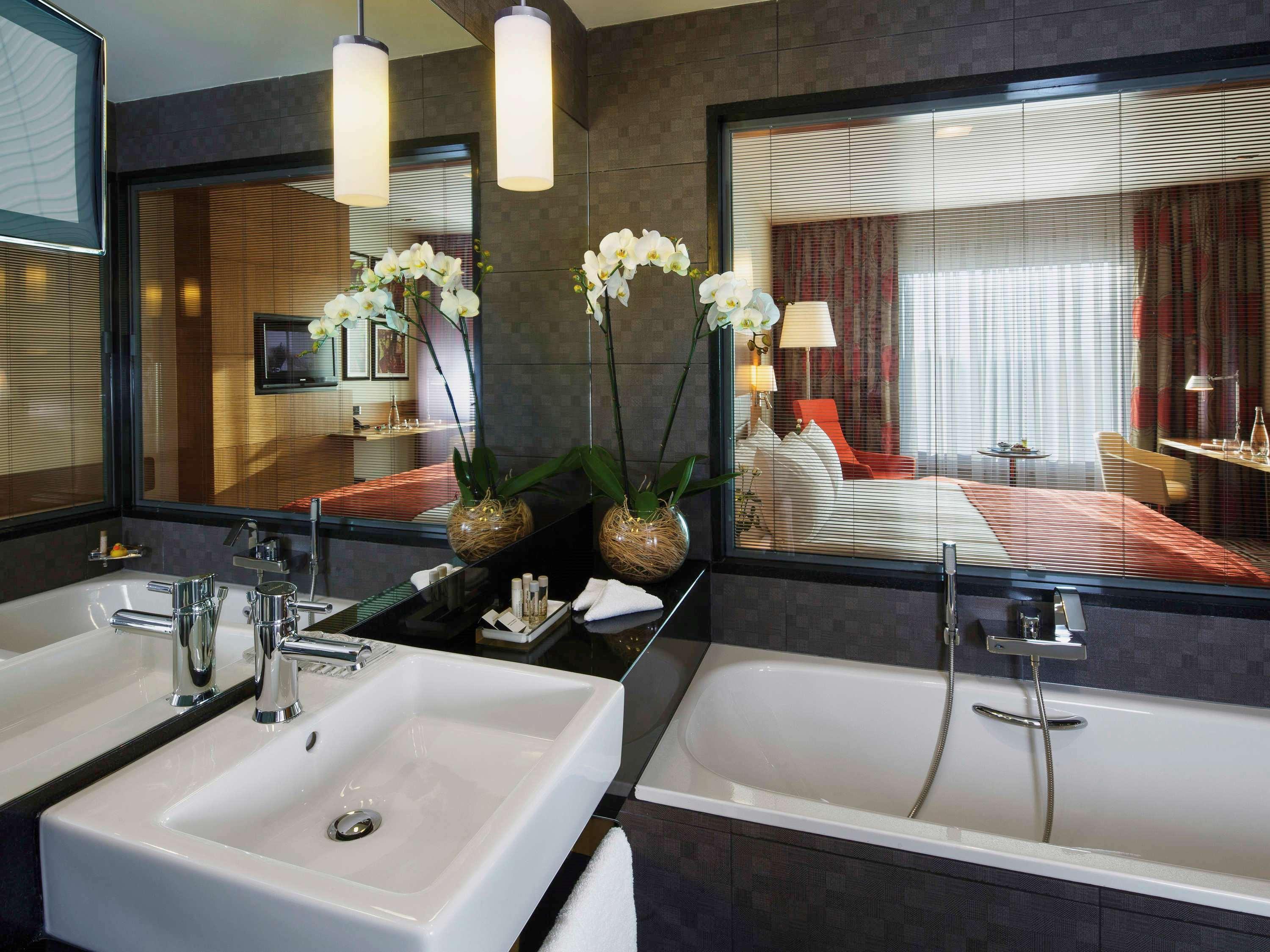 Movenpick Hotel