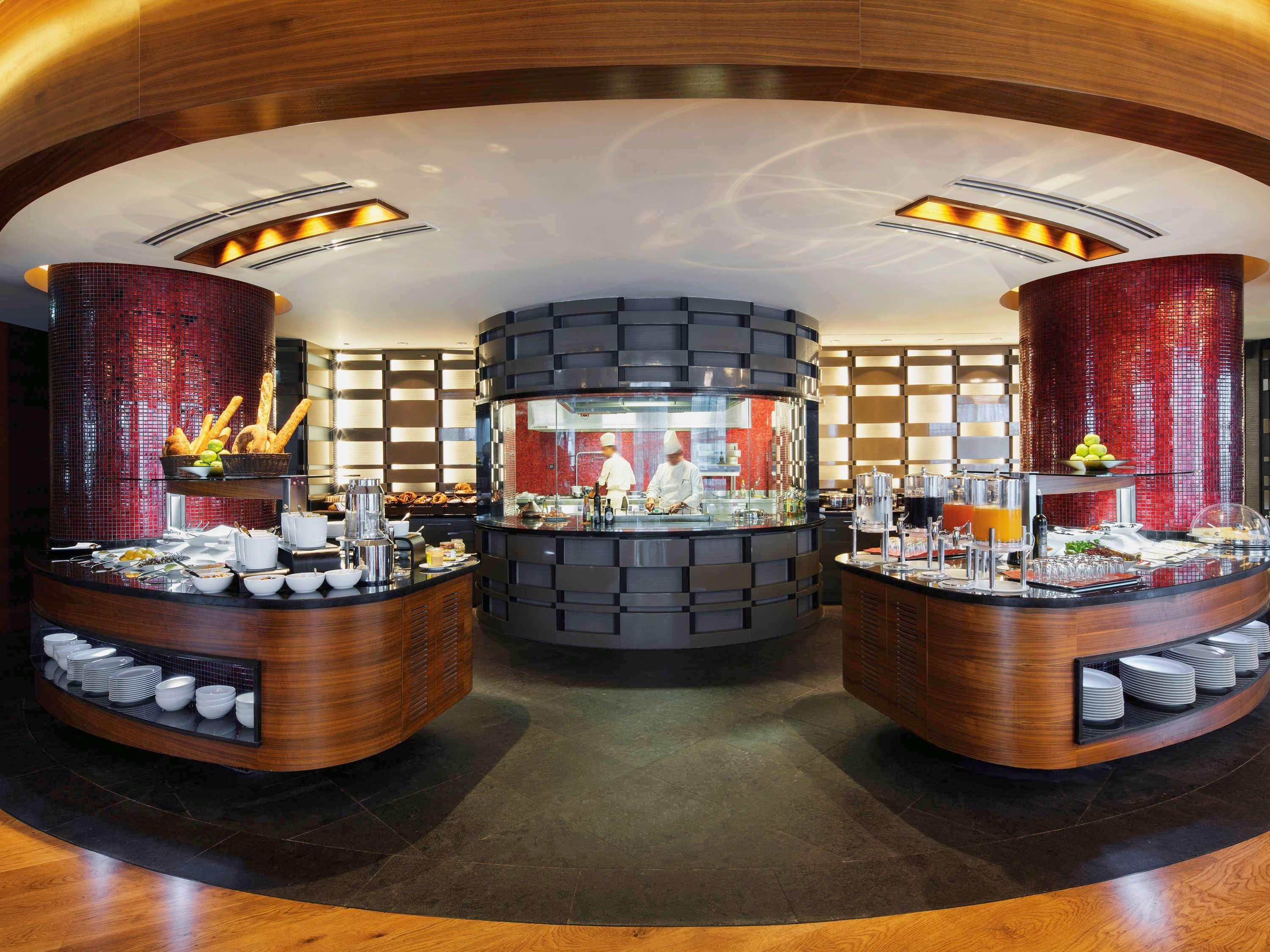 Hotel Movenpick 5*