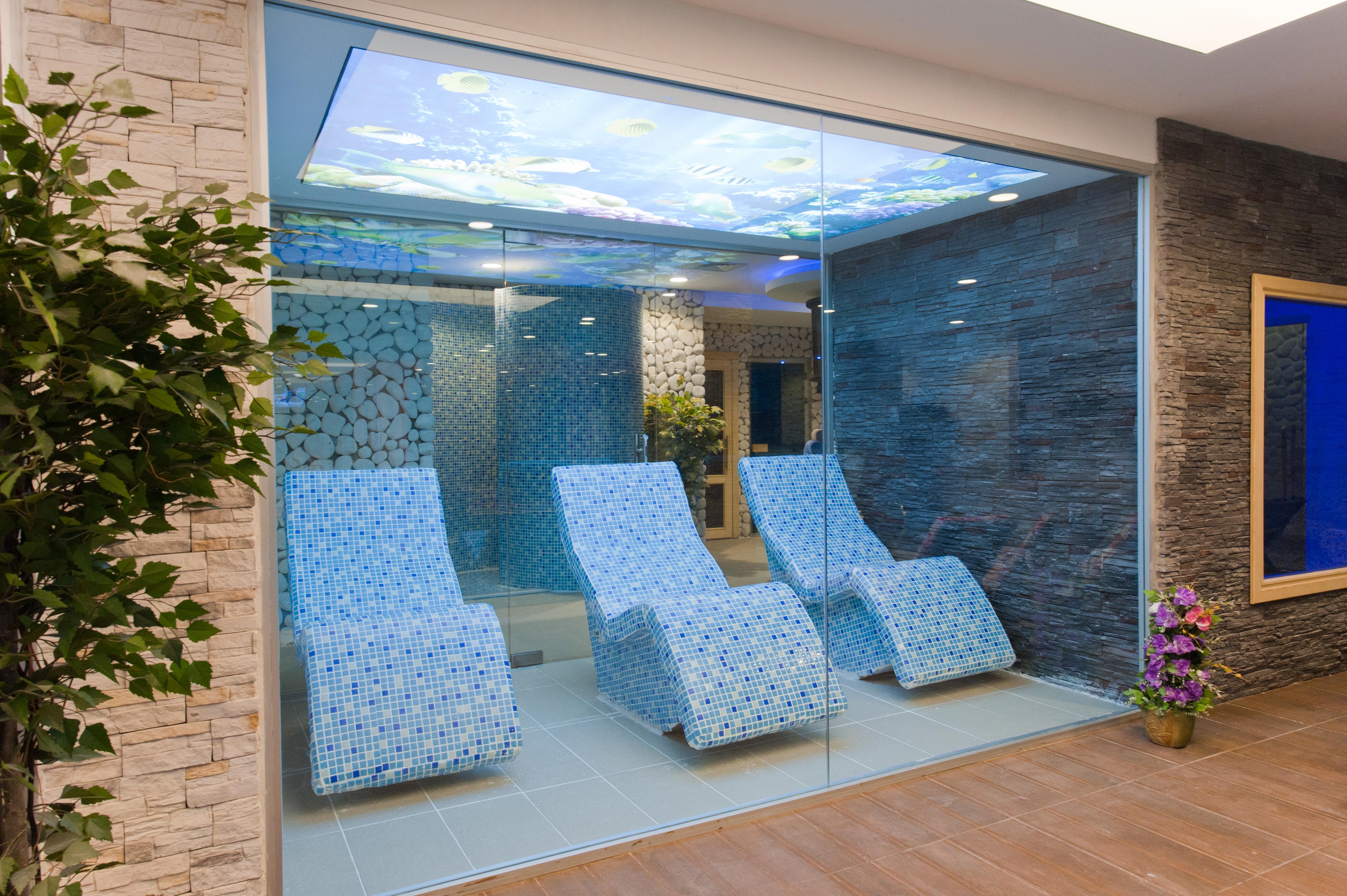 Elegance & Wellness-aqua Hotel