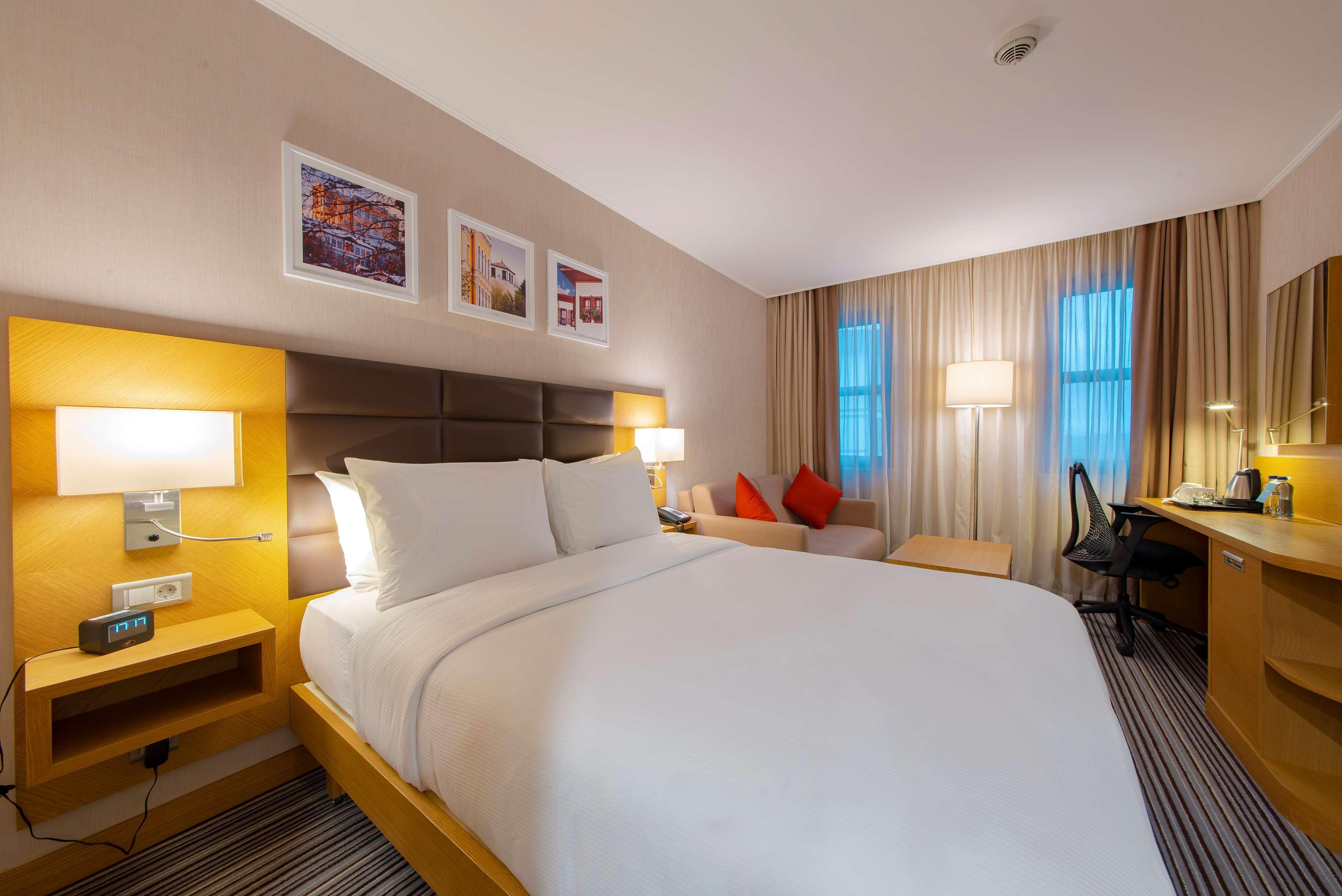 Hilton Garden 4*