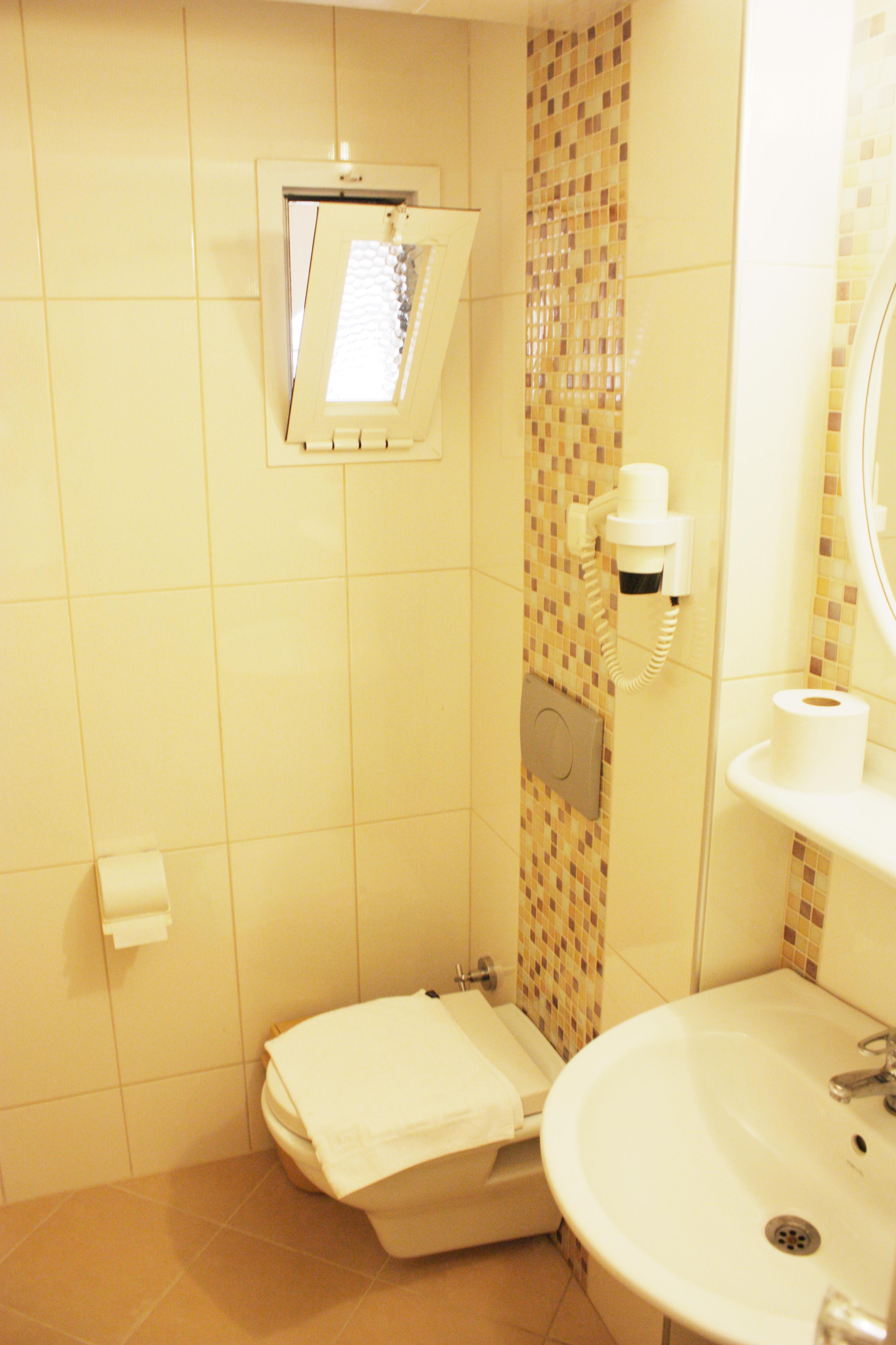 Hotel Toloman 2*