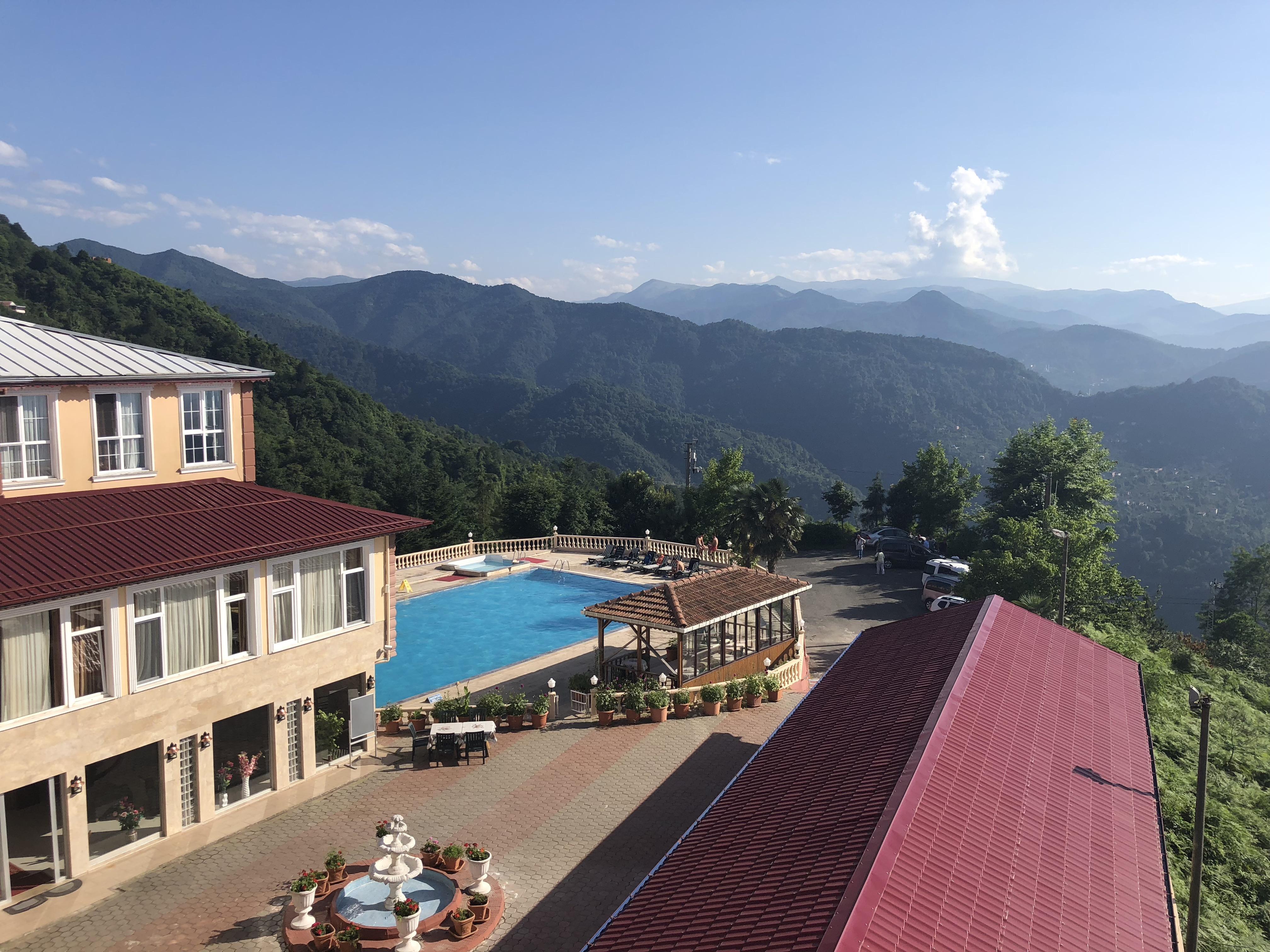 Zarha Mountain Hotel Surmene