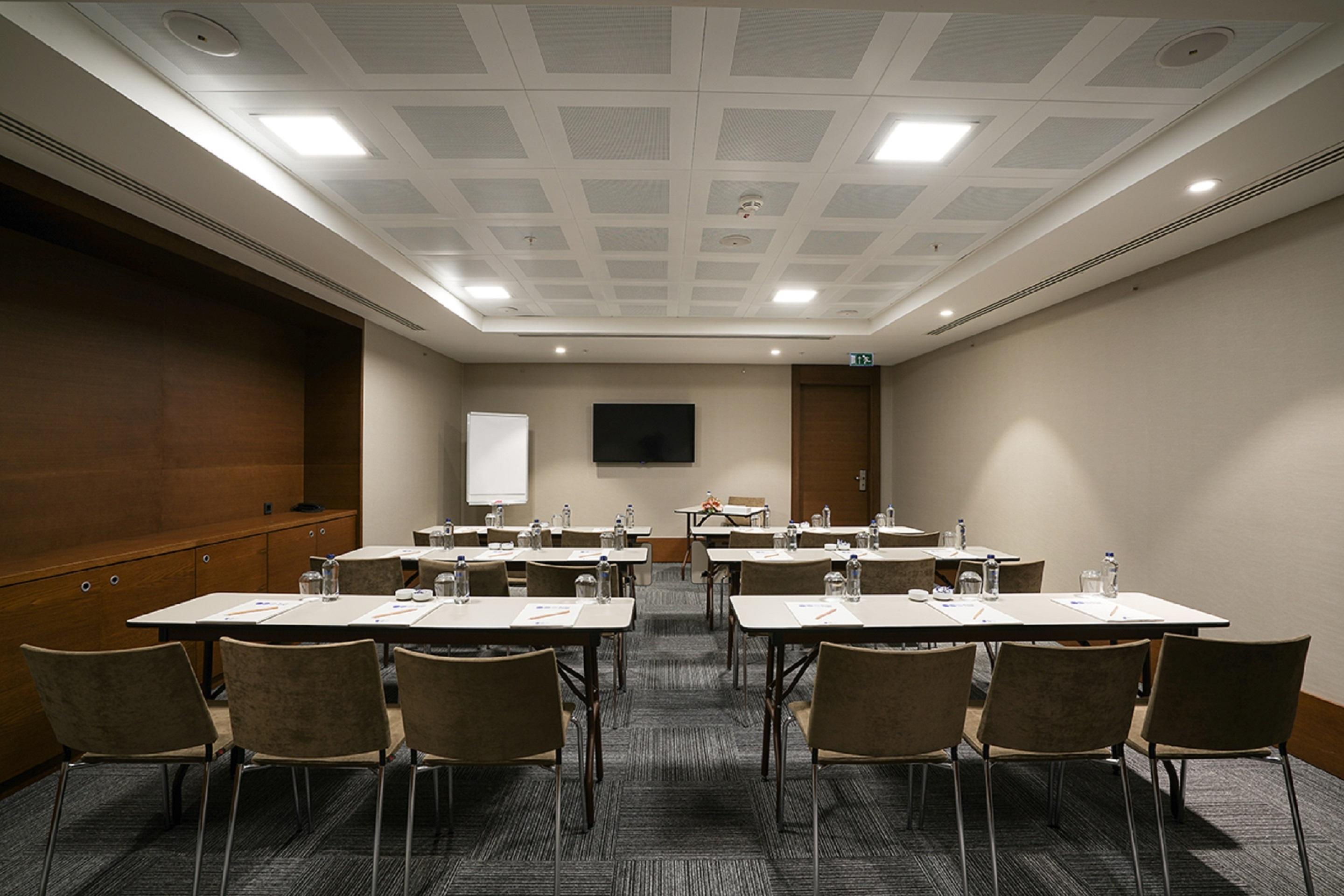 Hotel Radisson Blu Cankaya 5*