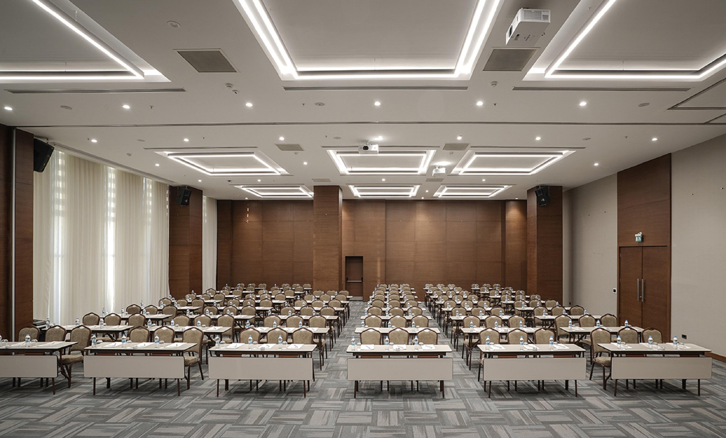 Radisson Blu Cankaya Hotel 5*
