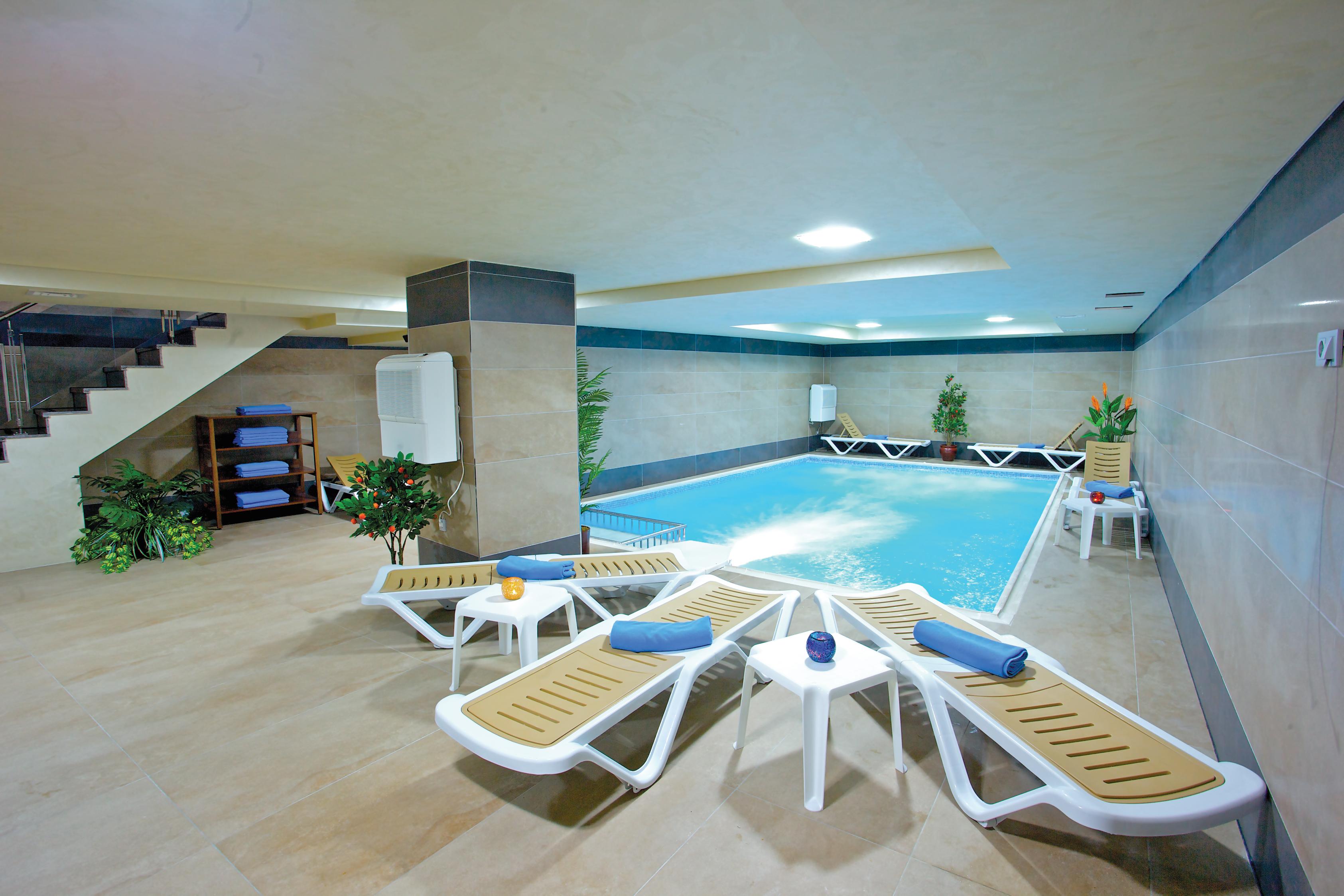 Hotel Trend Old 4*