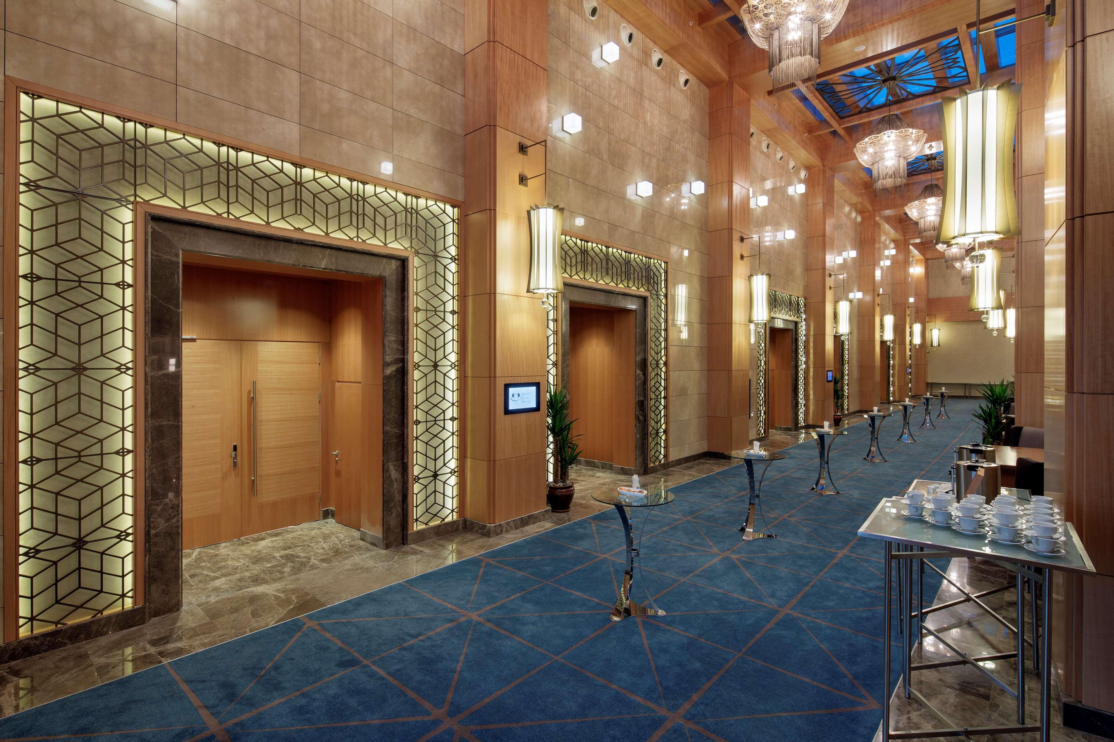 Movenpick 5*