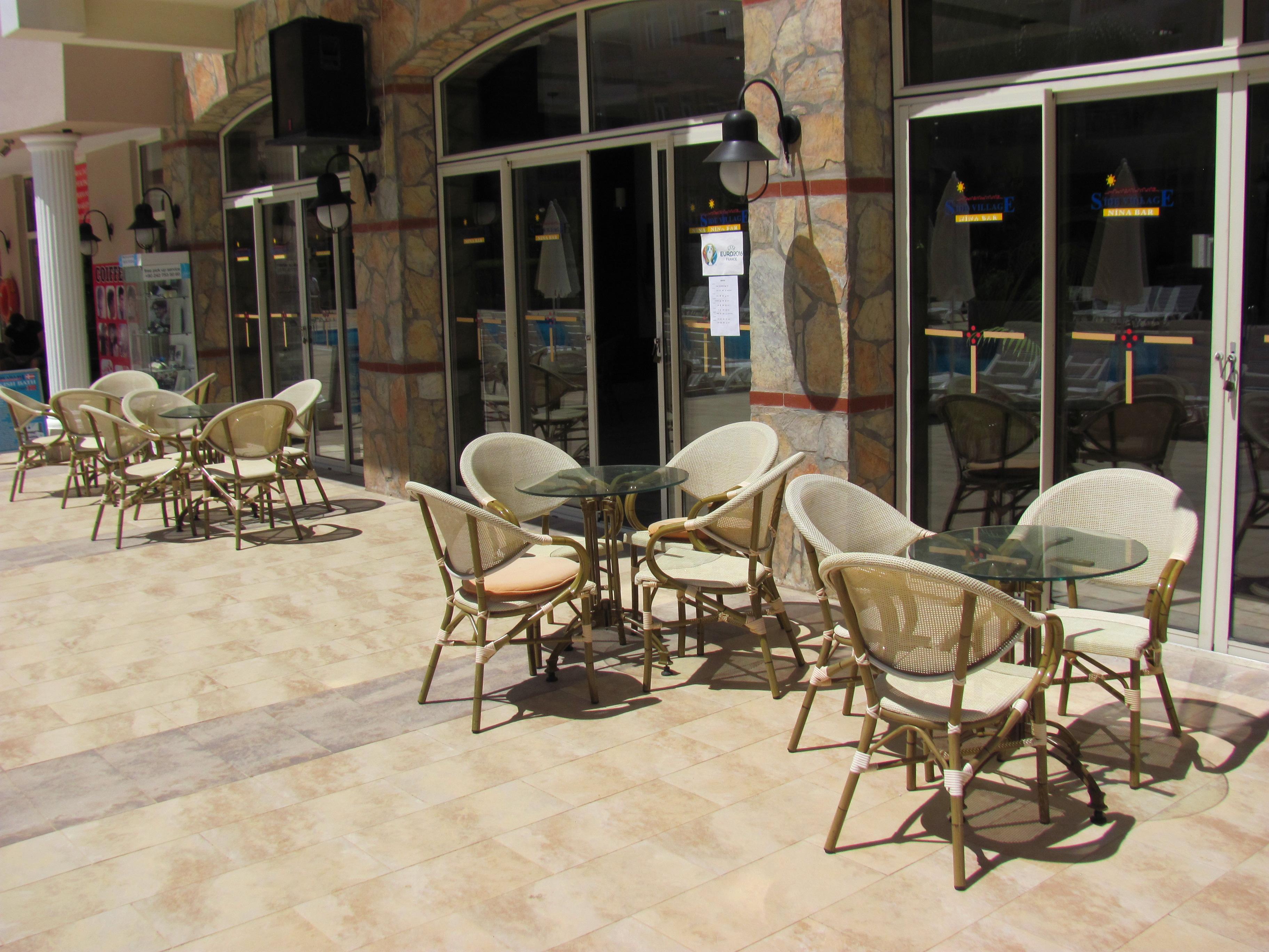 Hotel Side Village Hotel