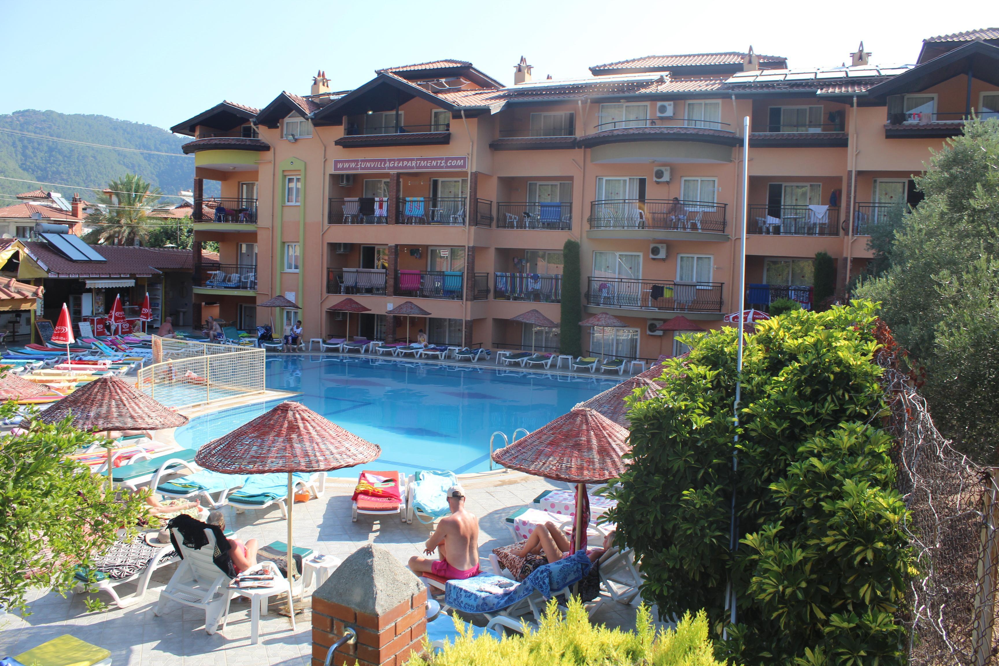 Aparthotel Club Sun Village 3*