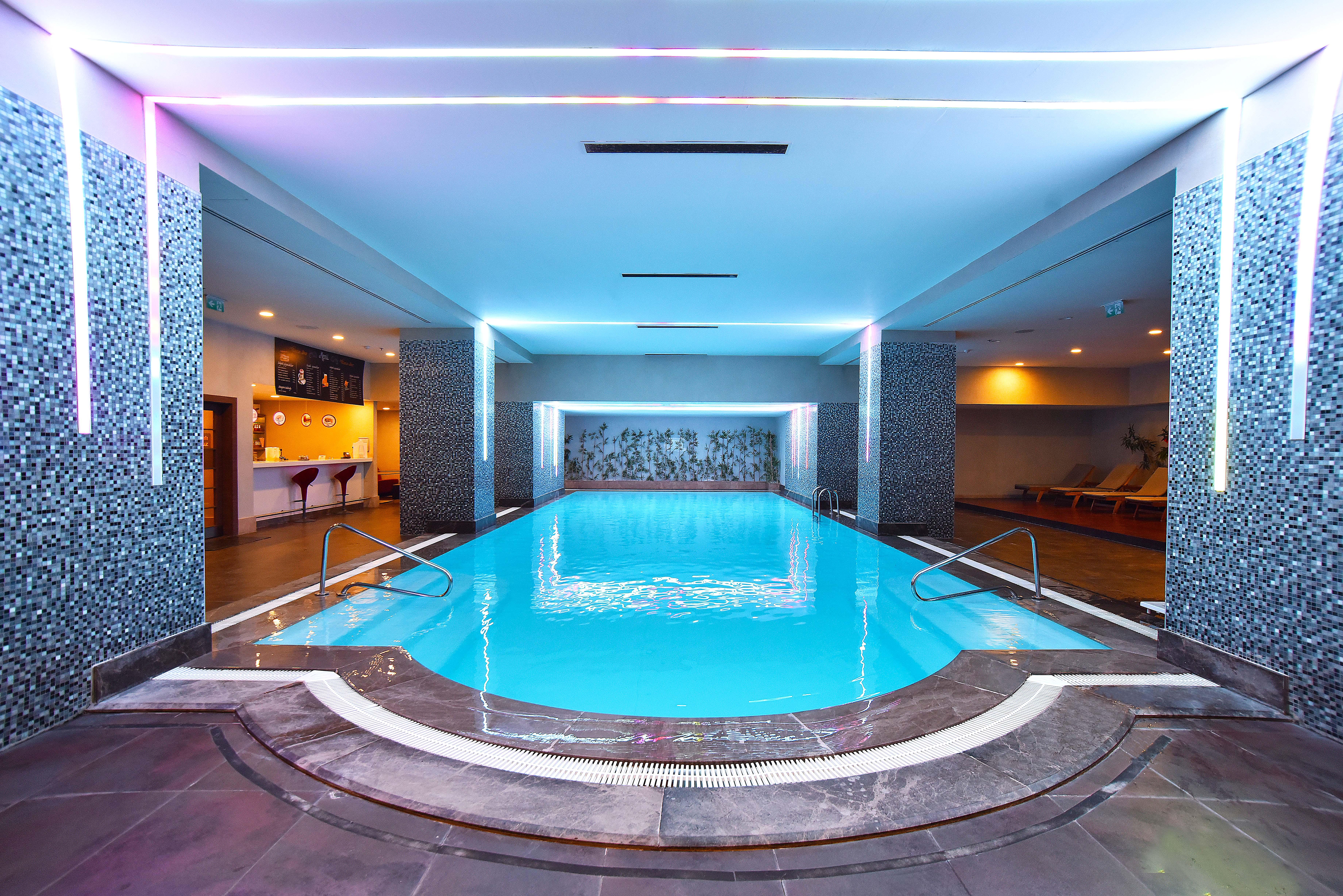 Hotel Cevahir Istanbul