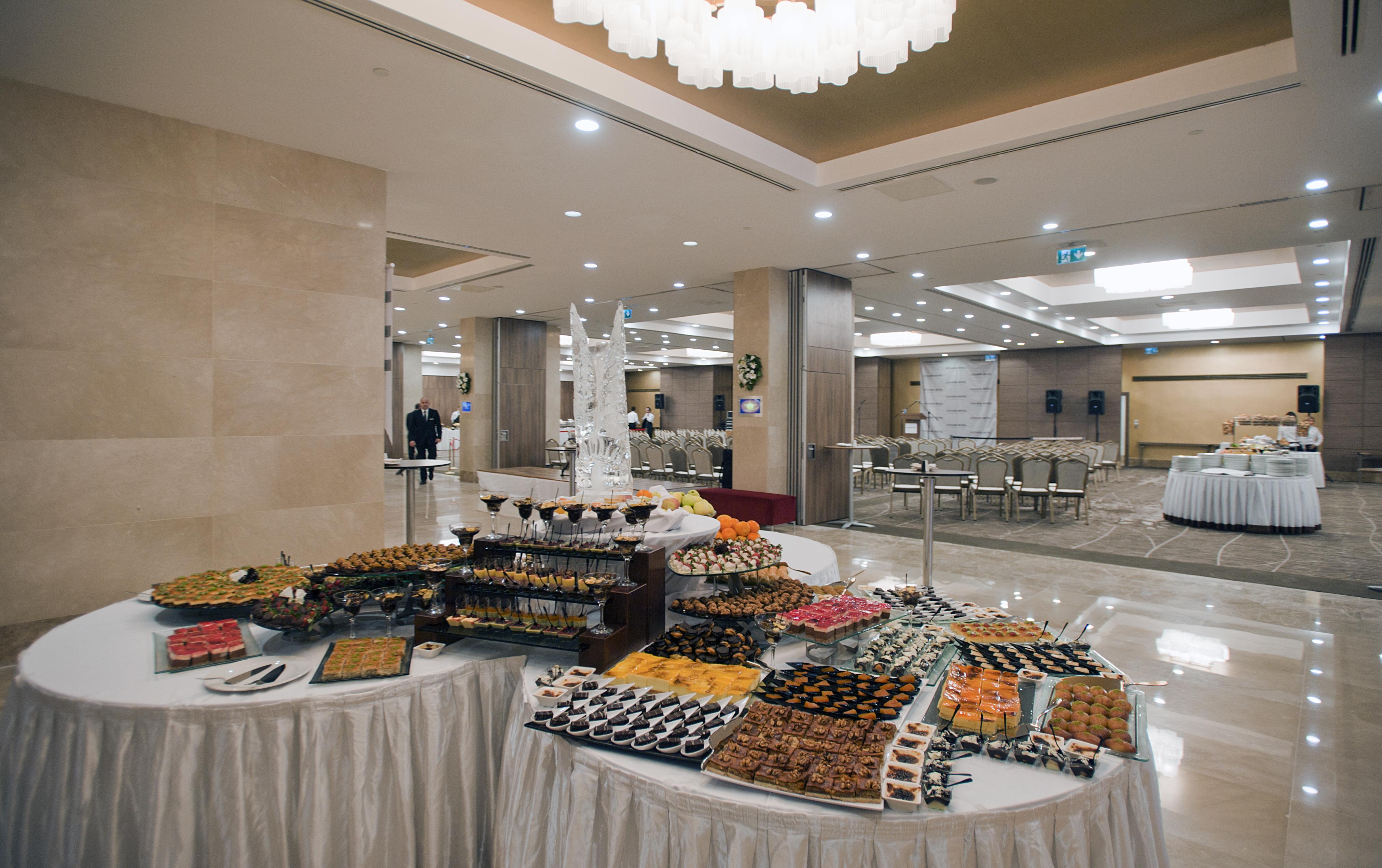 Cevahir Hotel 5*