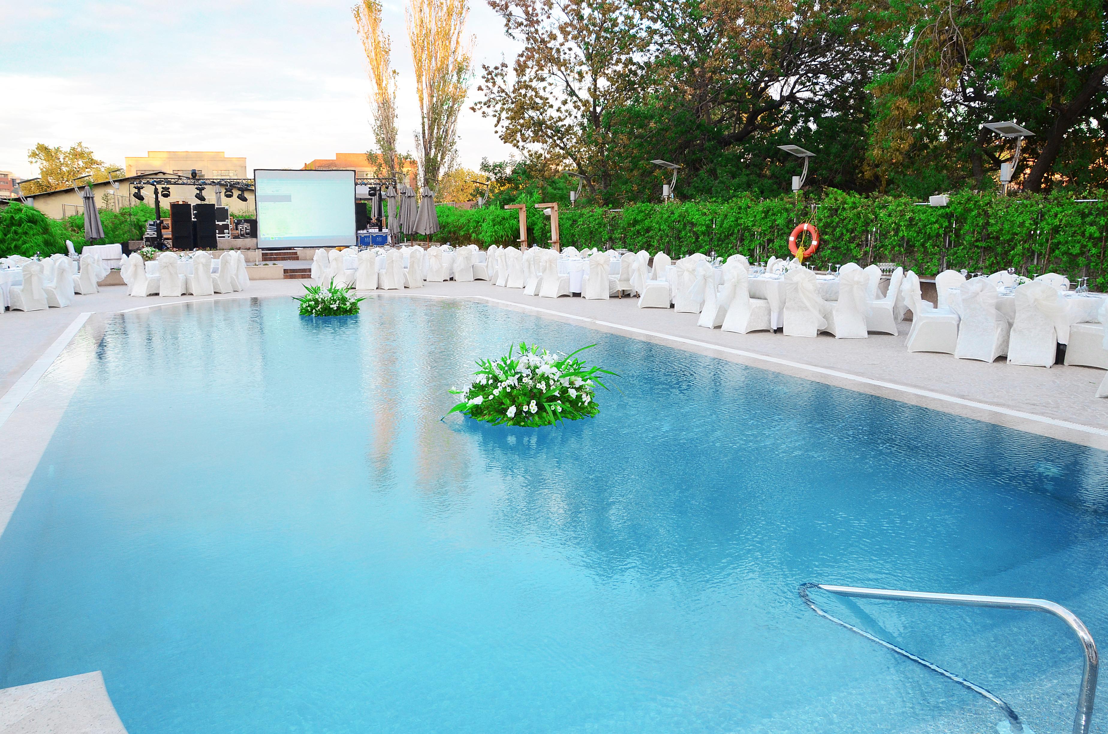 Hotel Cevahir 5*